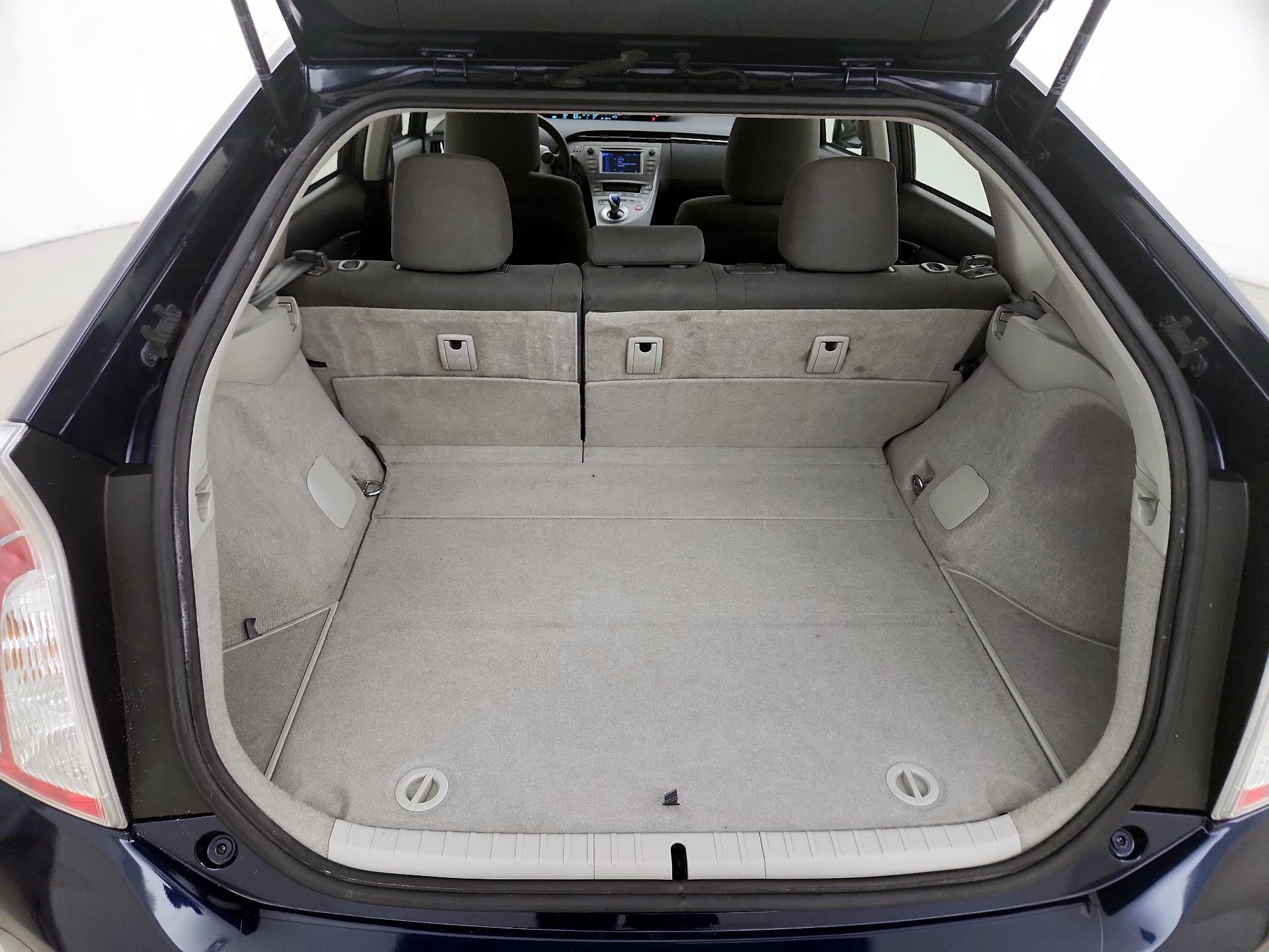 Thumbnail: 2013 Toyota Prius - 19
