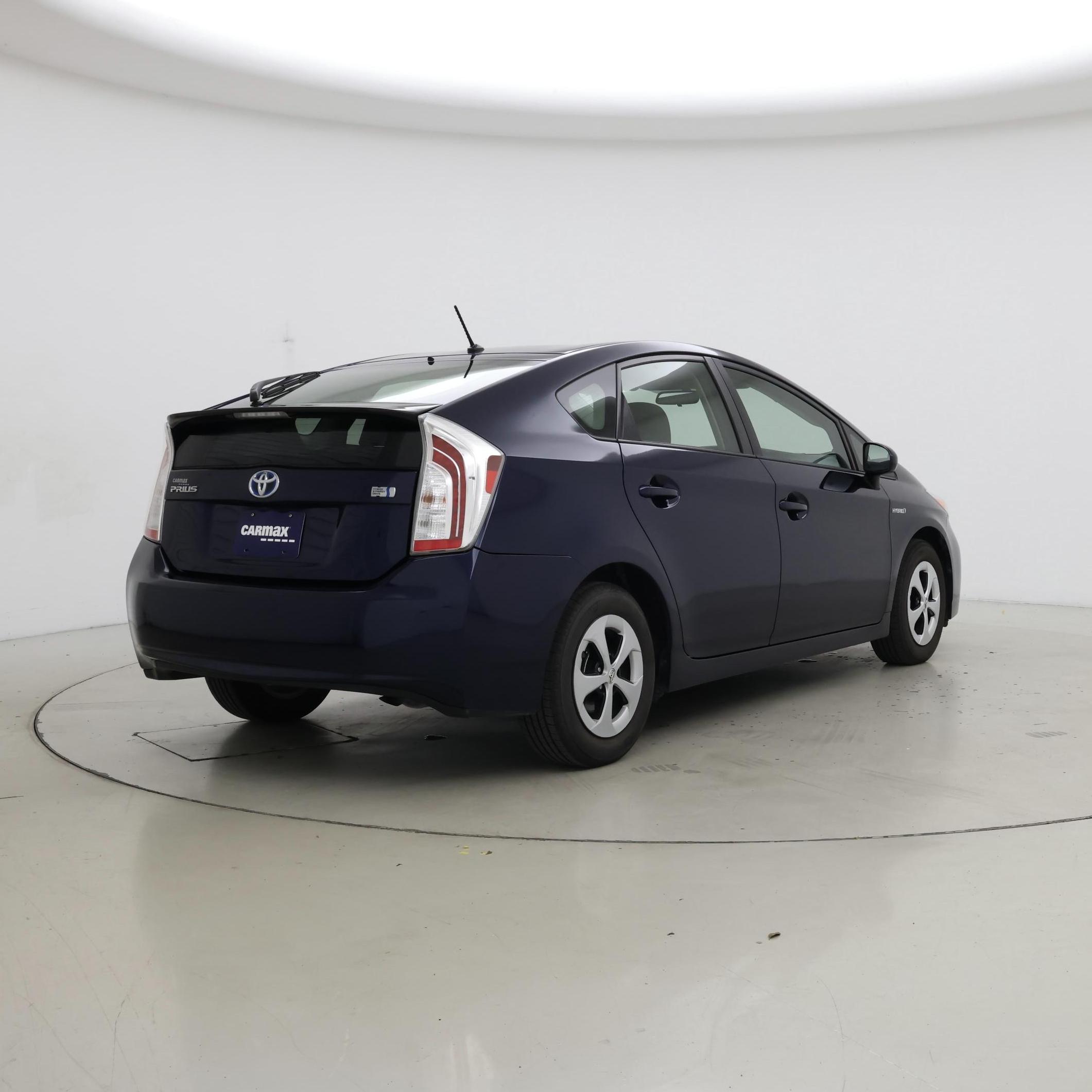 Thumbnail: 2013 Toyota Prius - 8
