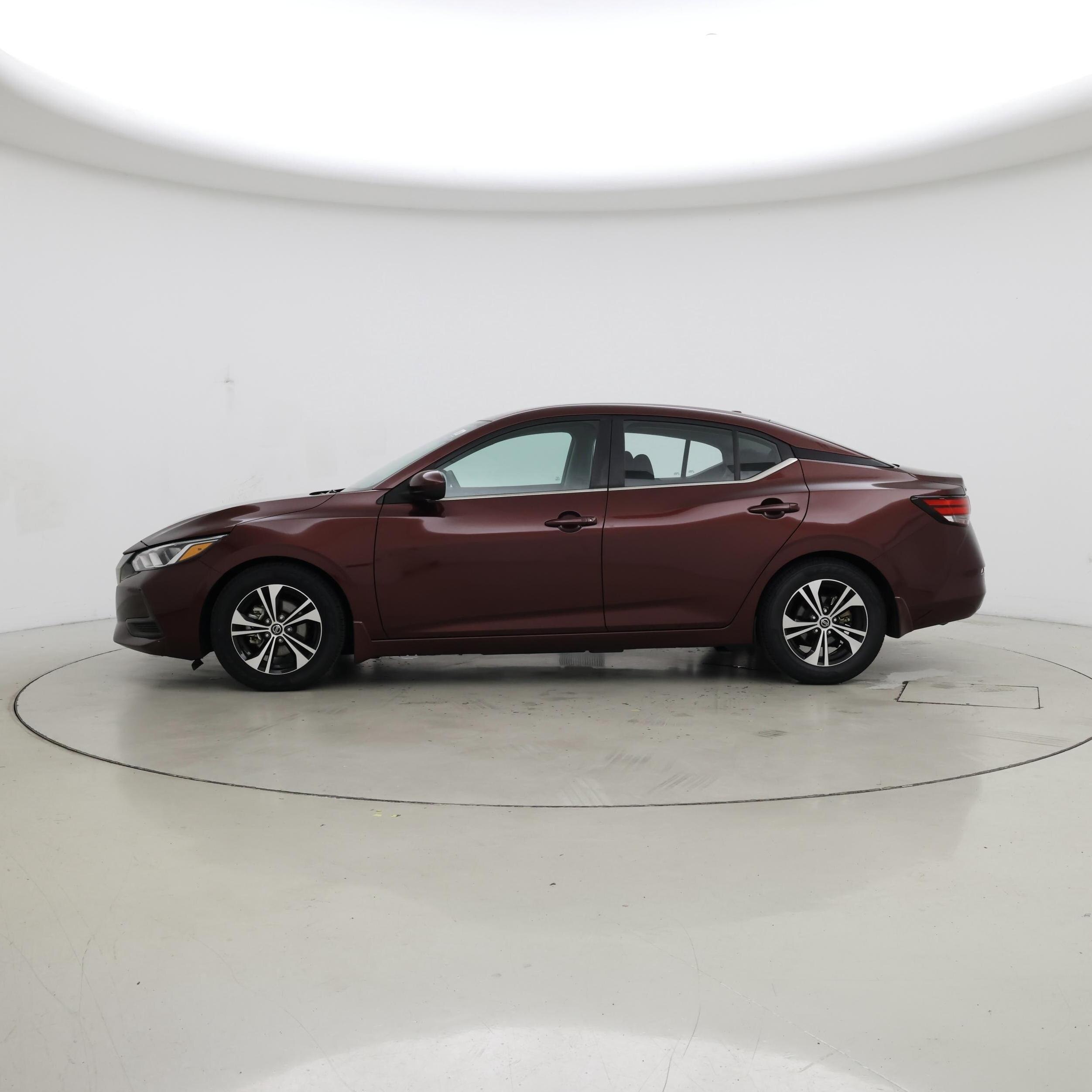 Thumbnail: 2021 Nissan Sentra - 3