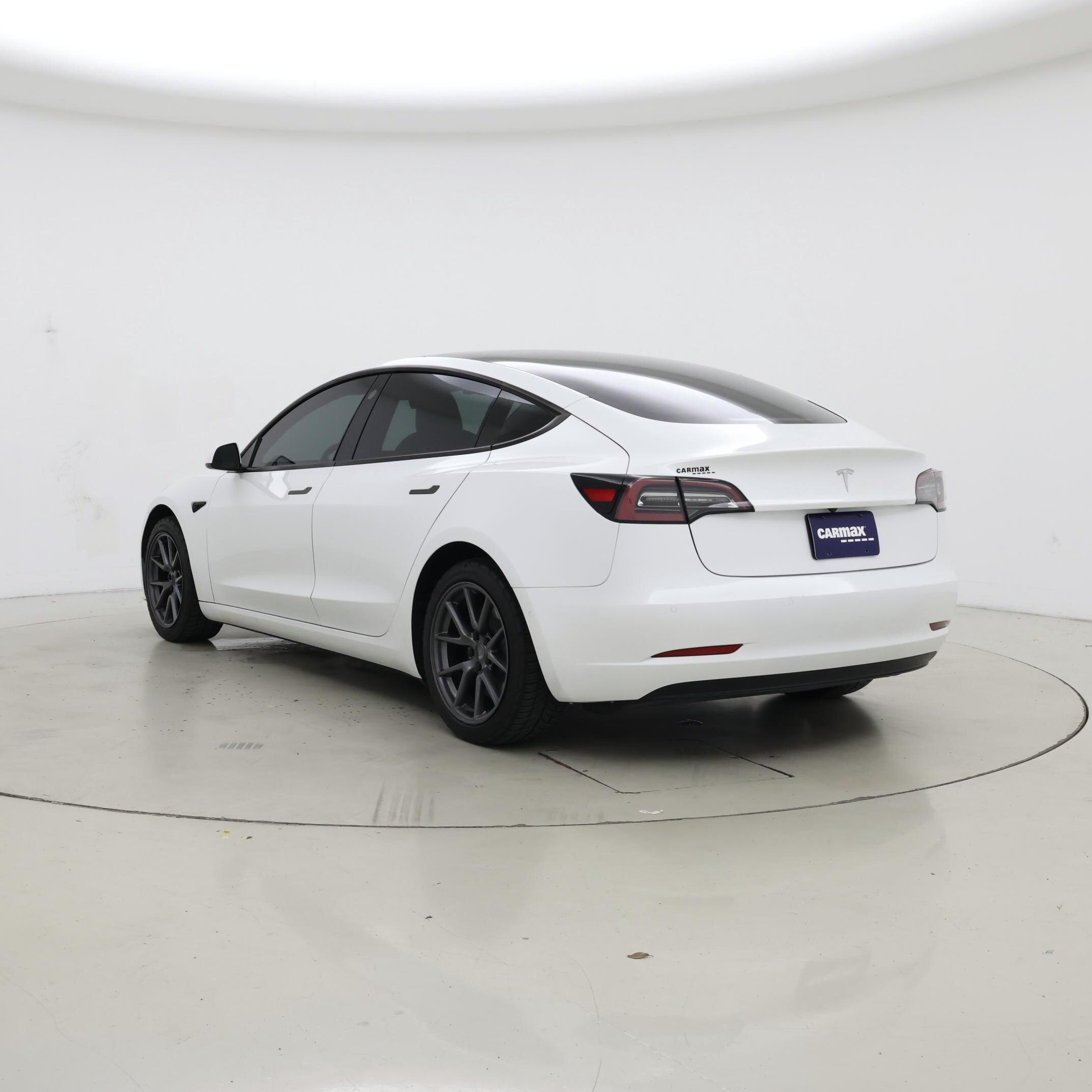 Thumbnail: 2022 Tesla Model 3 - 2