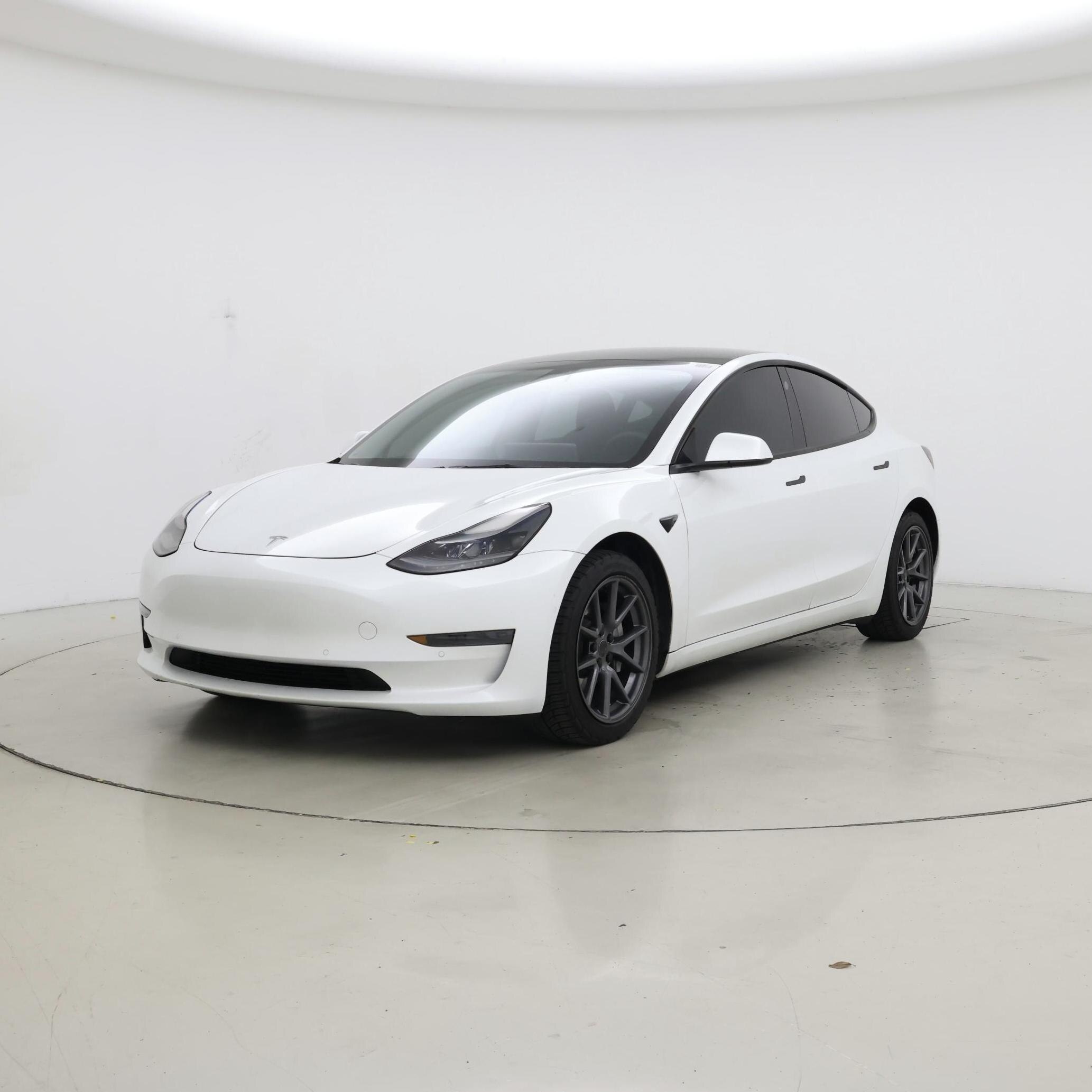 Thumbnail: 2022 Tesla Model 3 - 4