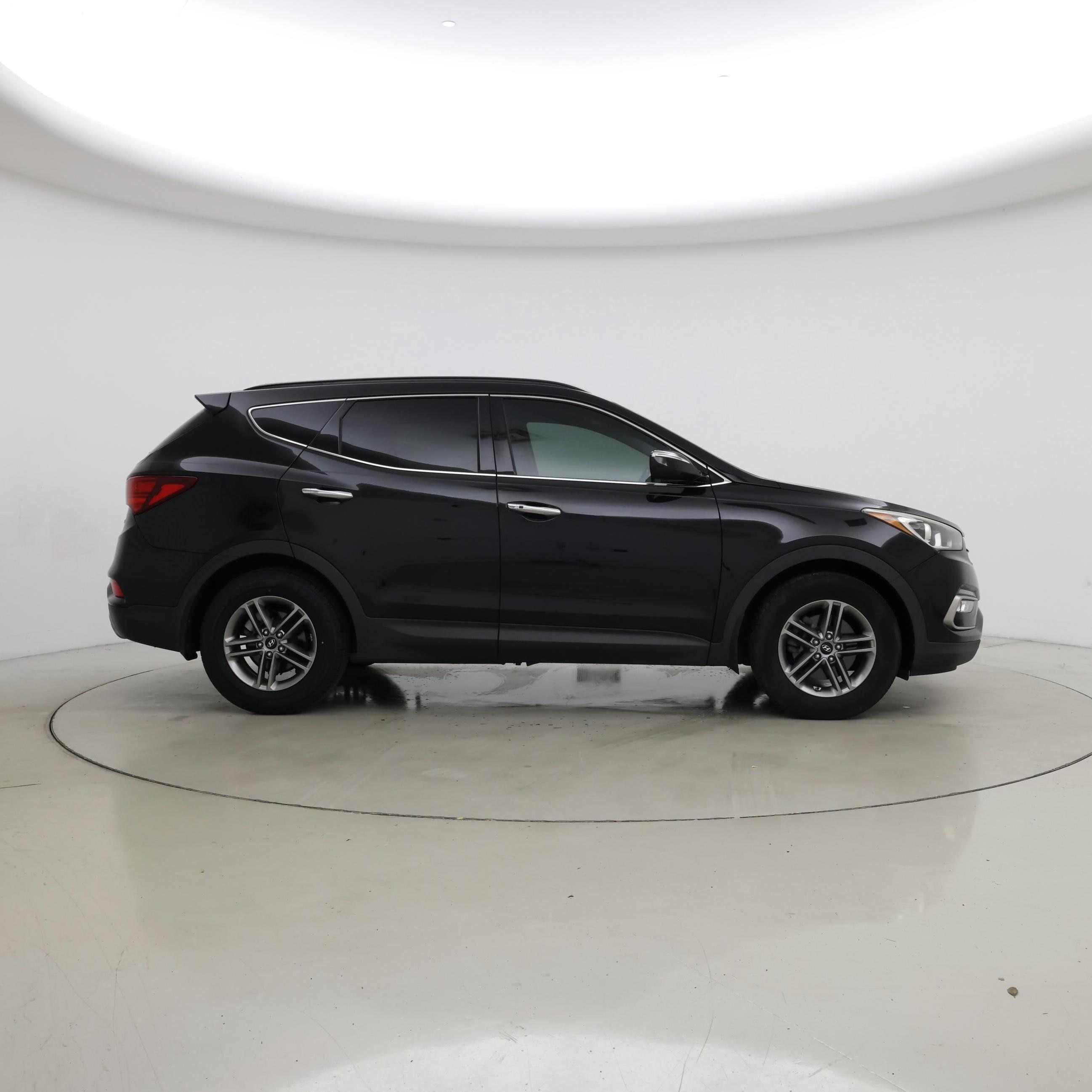 Thumbnail: 2017 Hyundai Santa Fe - 7