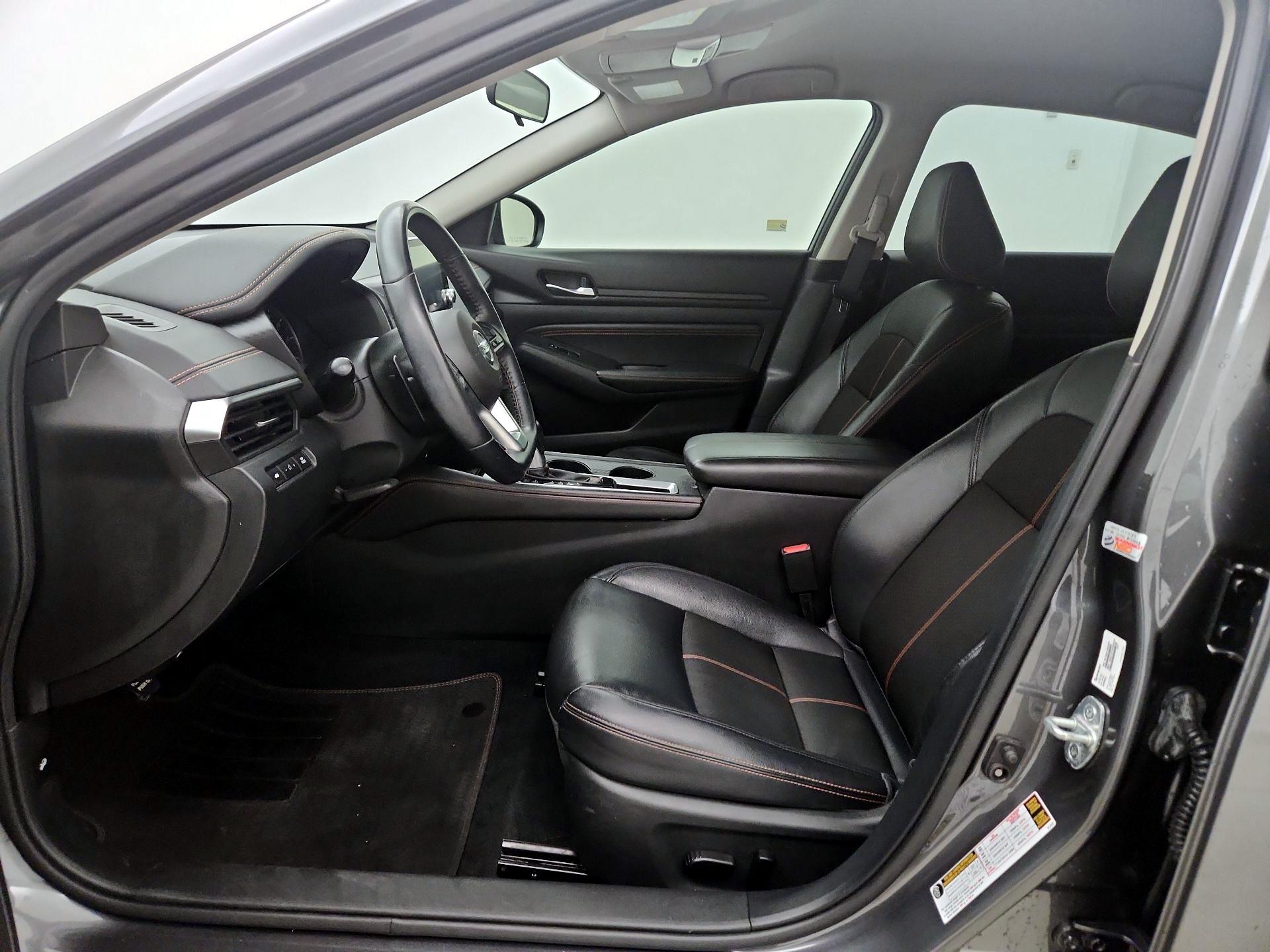 Thumbnail: 2019 Nissan Altima - 11