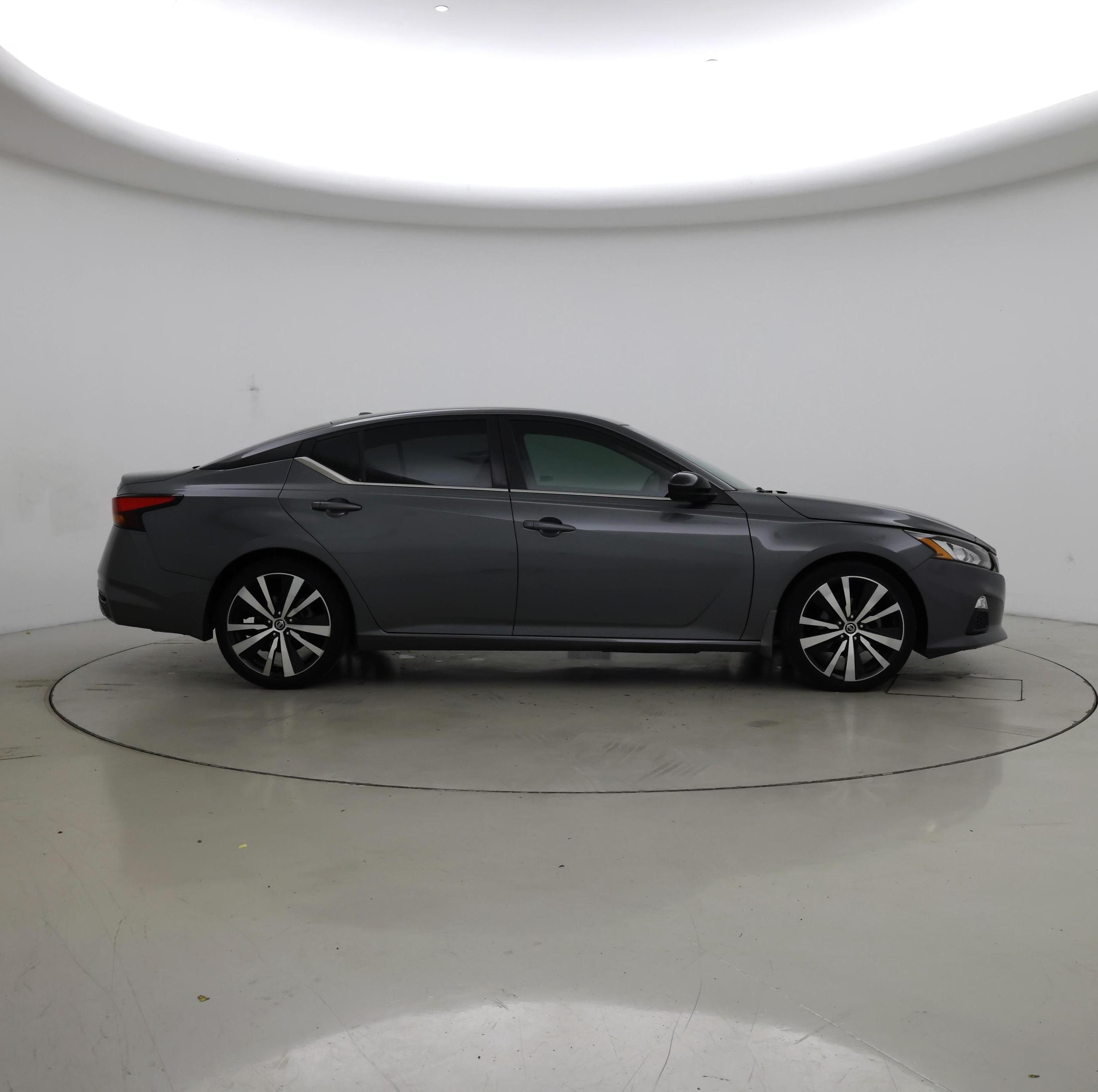 Thumbnail: 2019 Nissan Altima - 7