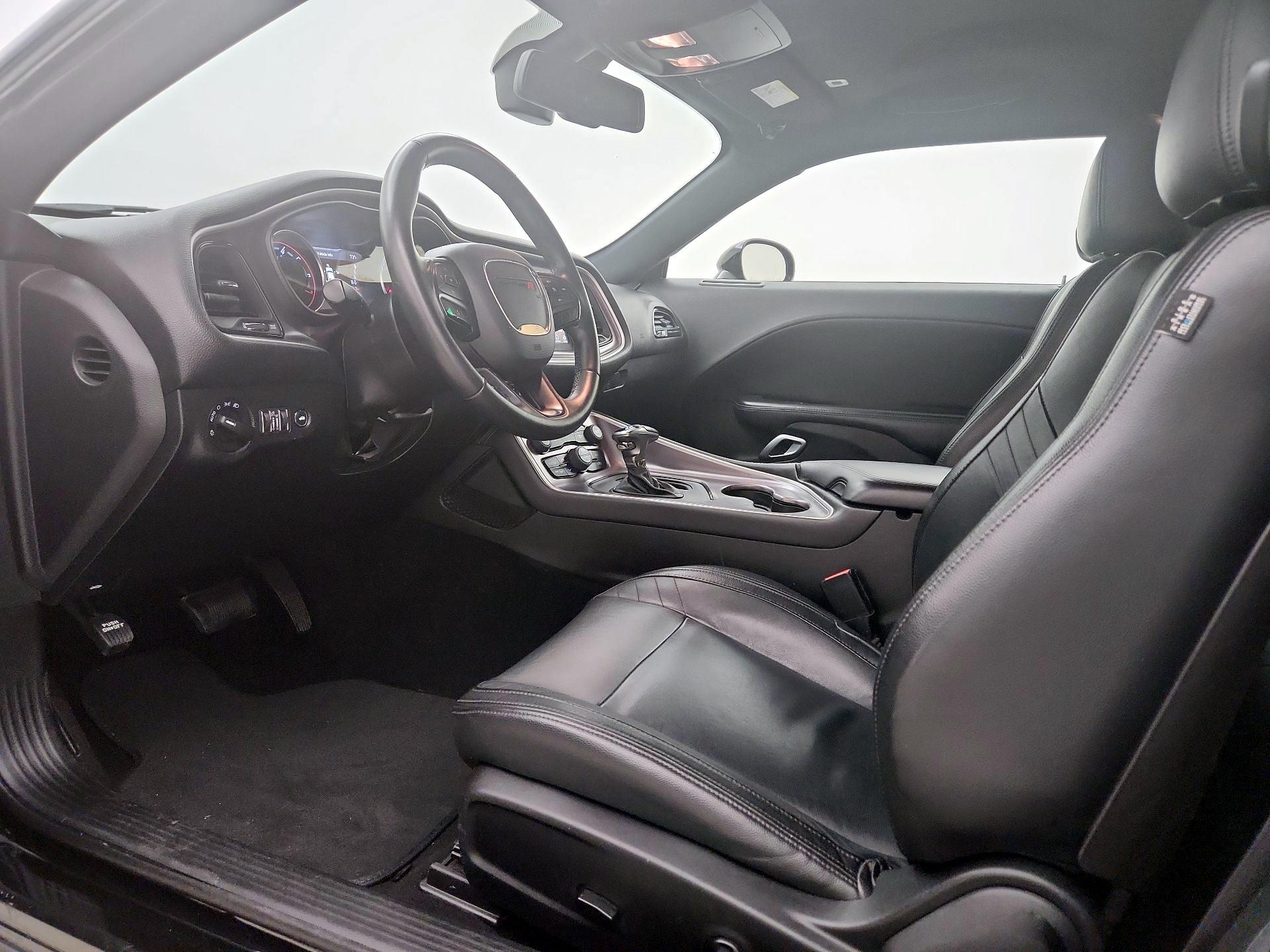 Thumbnail: 2019 Dodge Challenger - 11