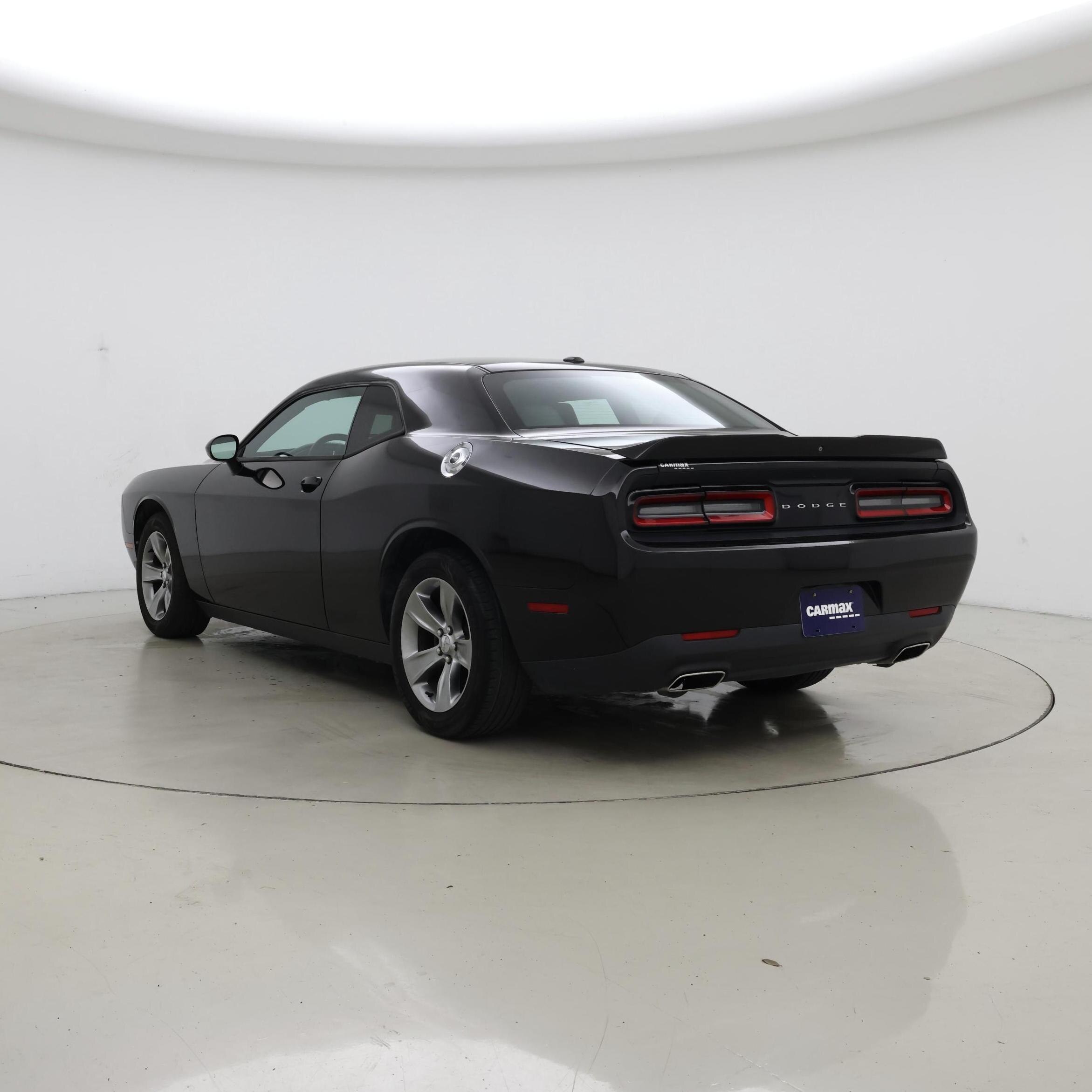 Thumbnail: 2019 Dodge Challenger - 2