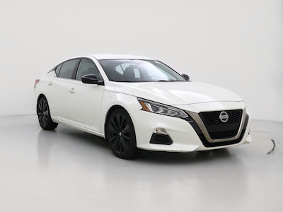White 2020 Nissan Altima SR