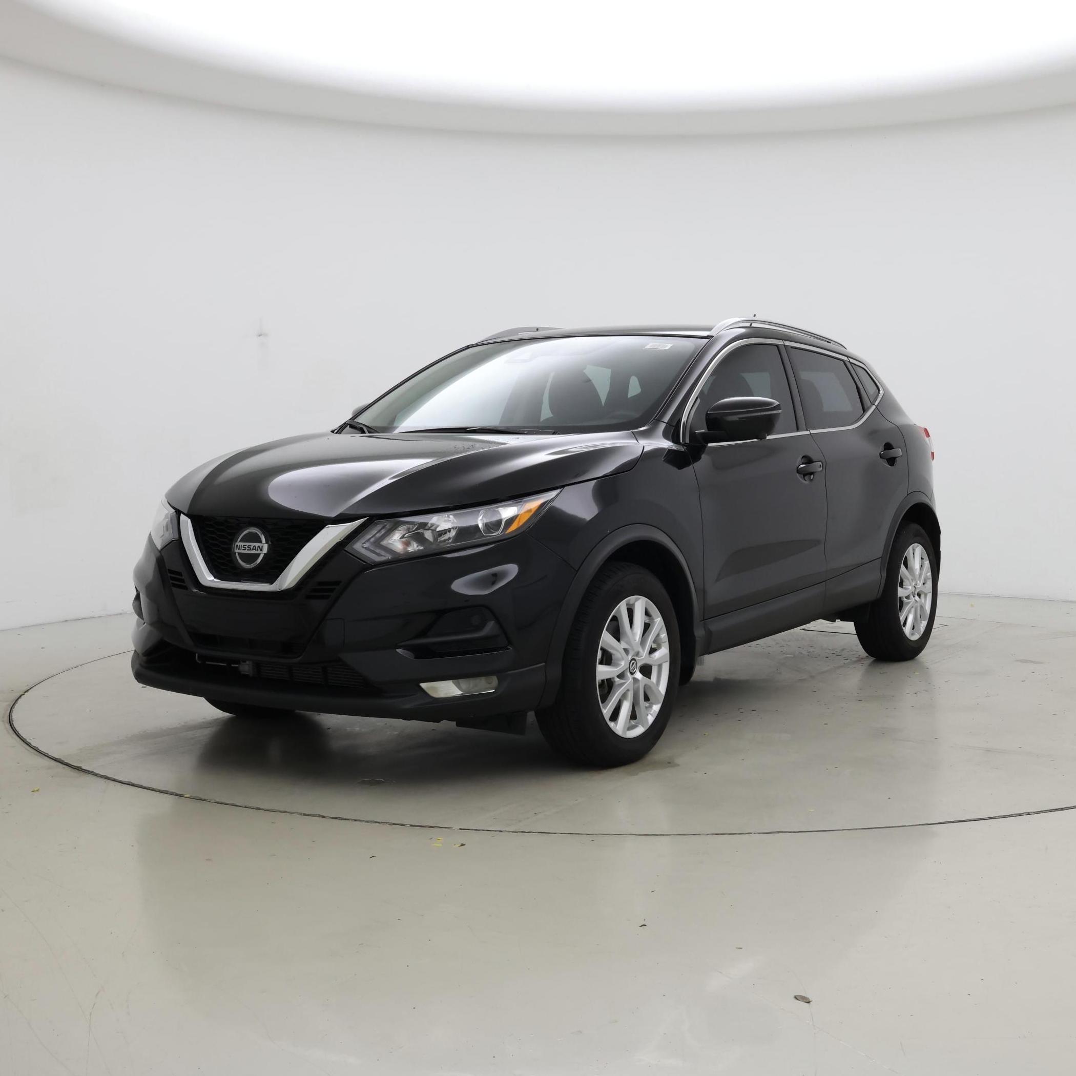 Thumbnail: 2022 Nissan Rogue Sport - 4