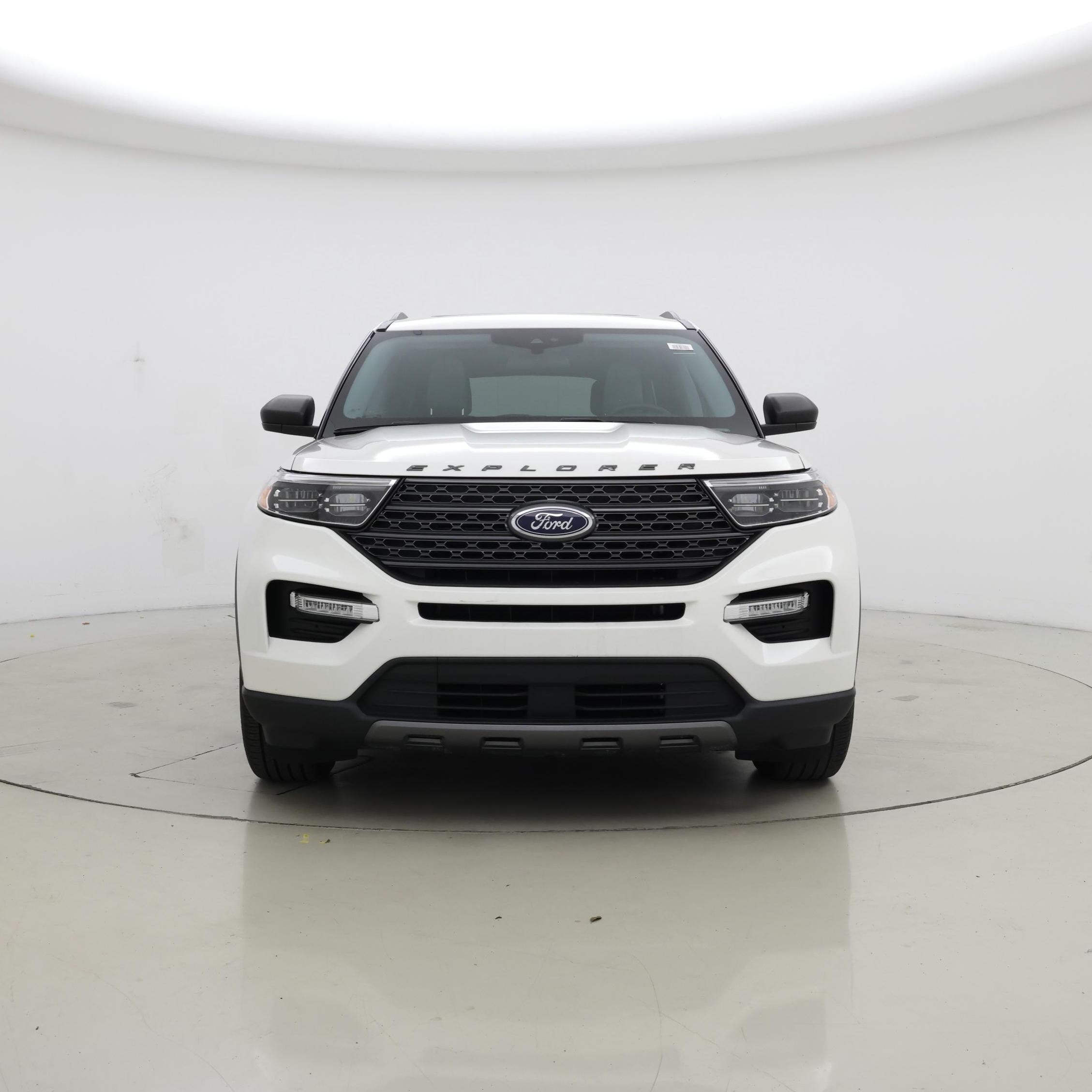 Thumbnail: 2021 Ford Explorer - 5