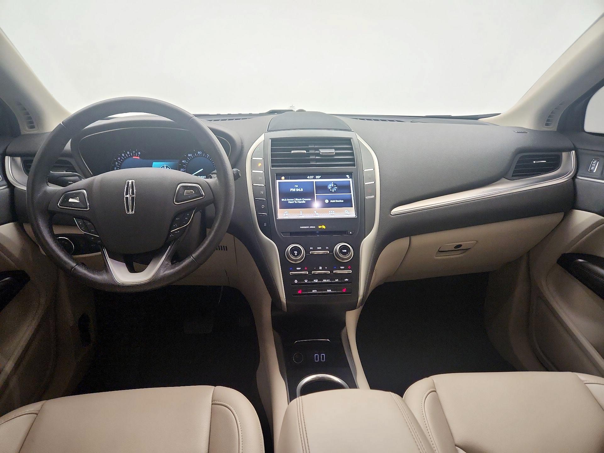 Thumbnail: 2019 Lincoln MKC - 9