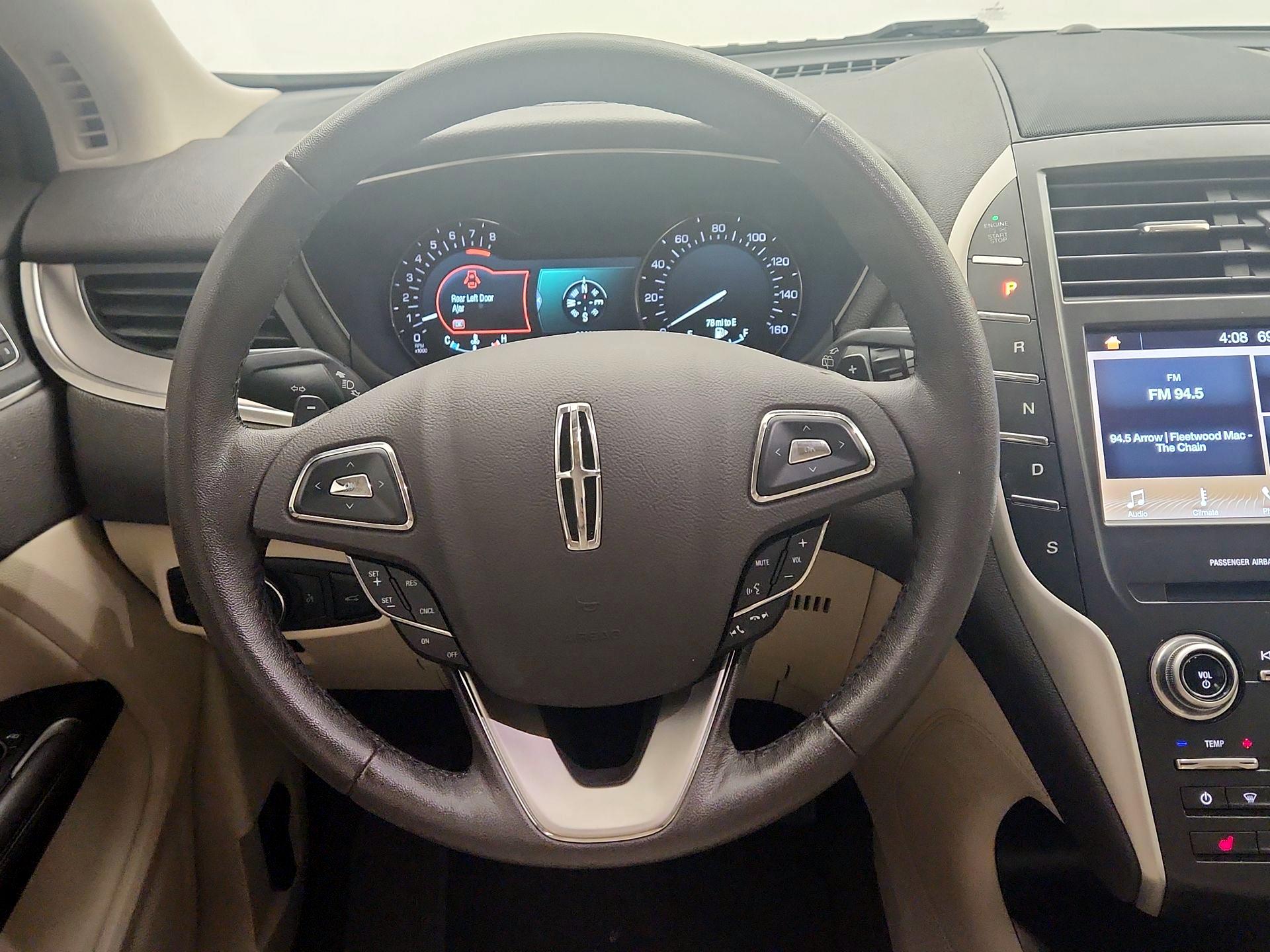 Thumbnail: 2019 Lincoln MKC - 10