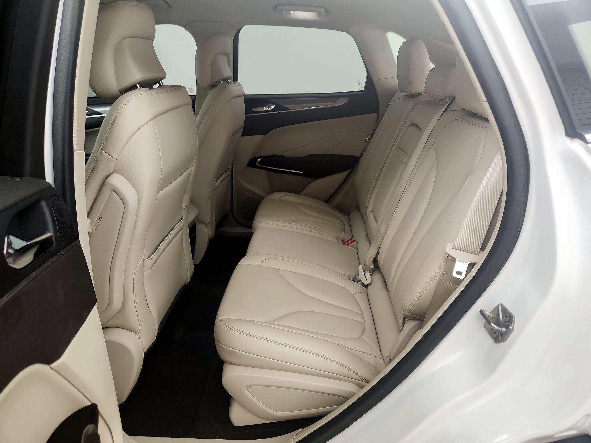 Thumbnail: 2019 Lincoln MKC - 19