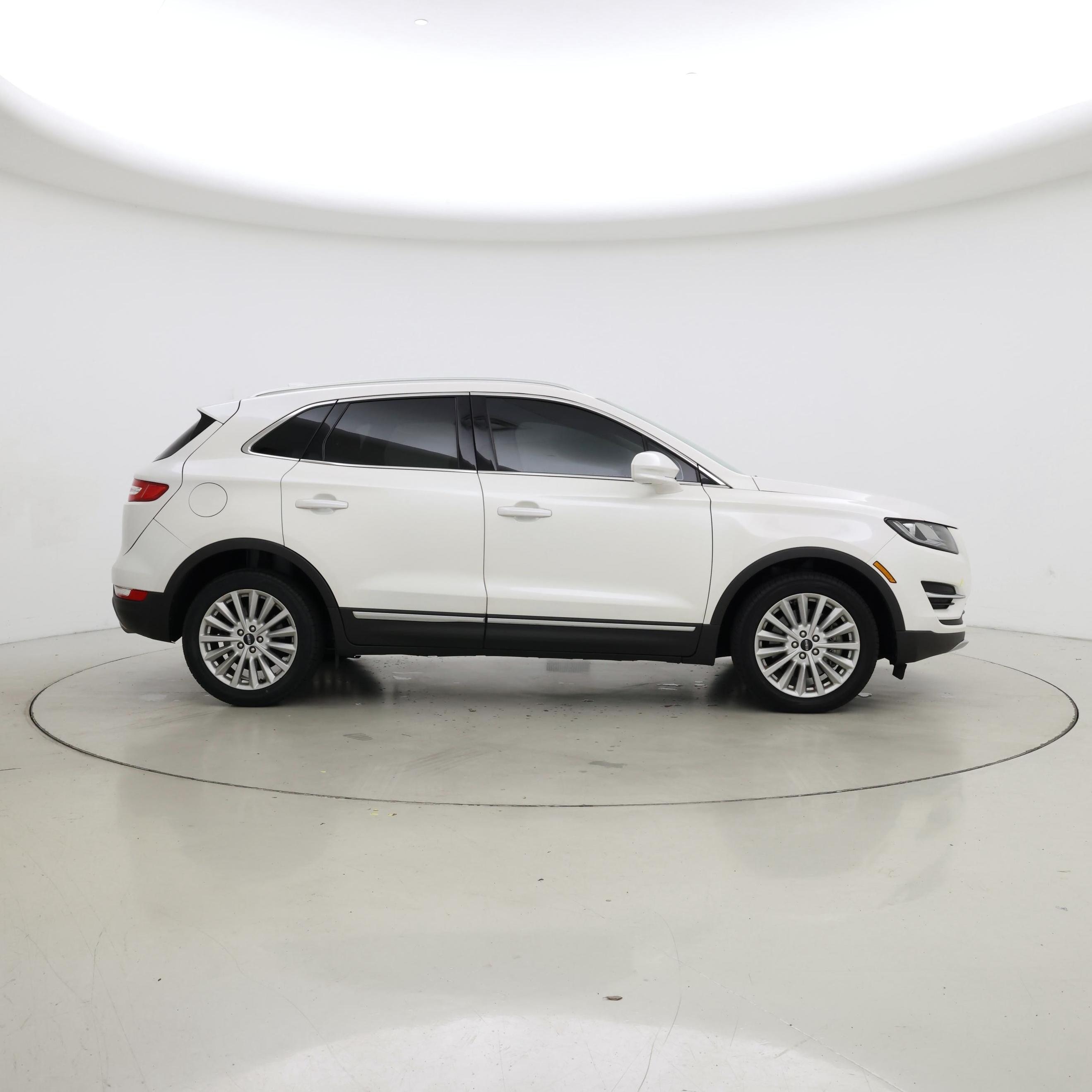 Thumbnail: 2019 Lincoln MKC - 7