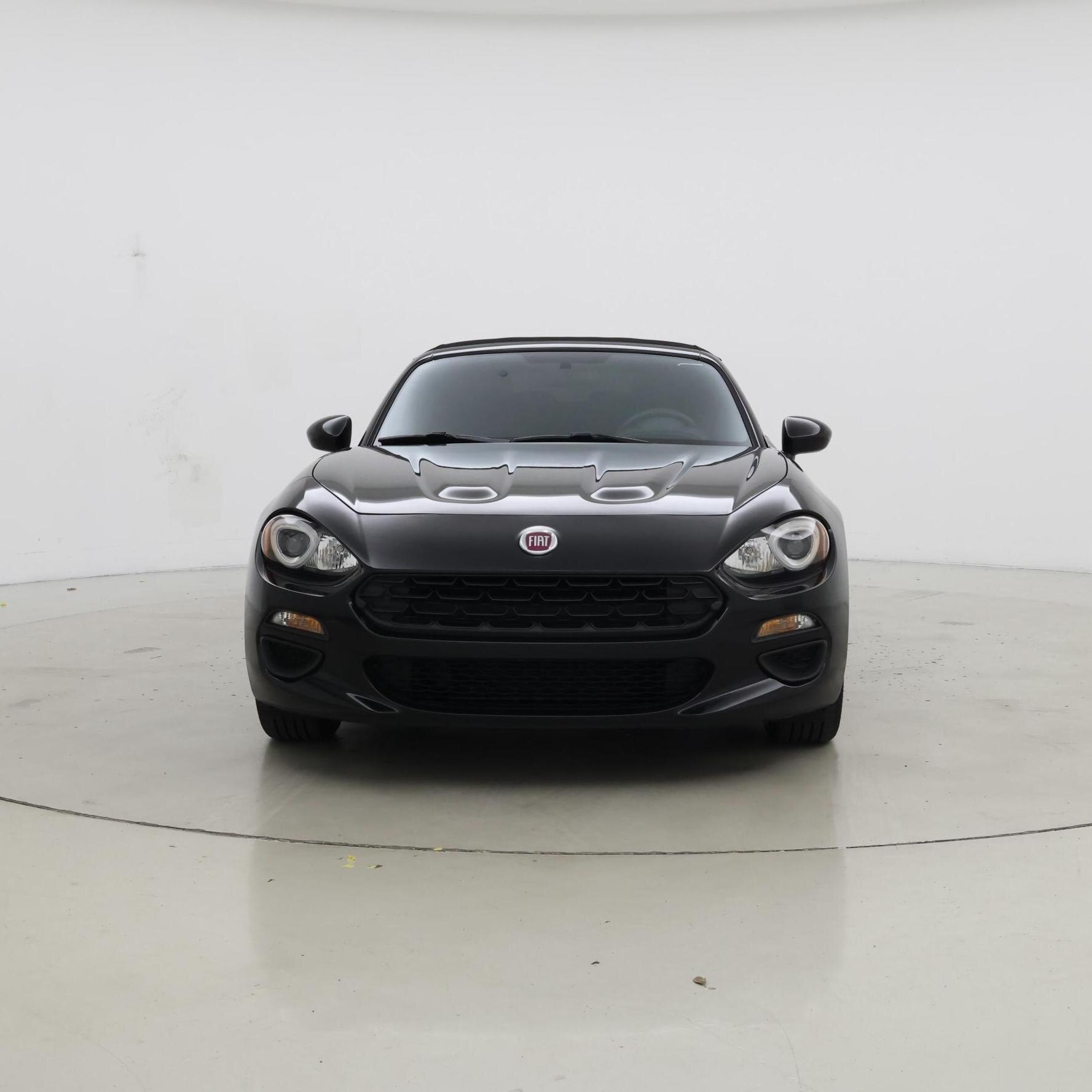 Thumbnail: 2017 Fiat 124 Spider - 5