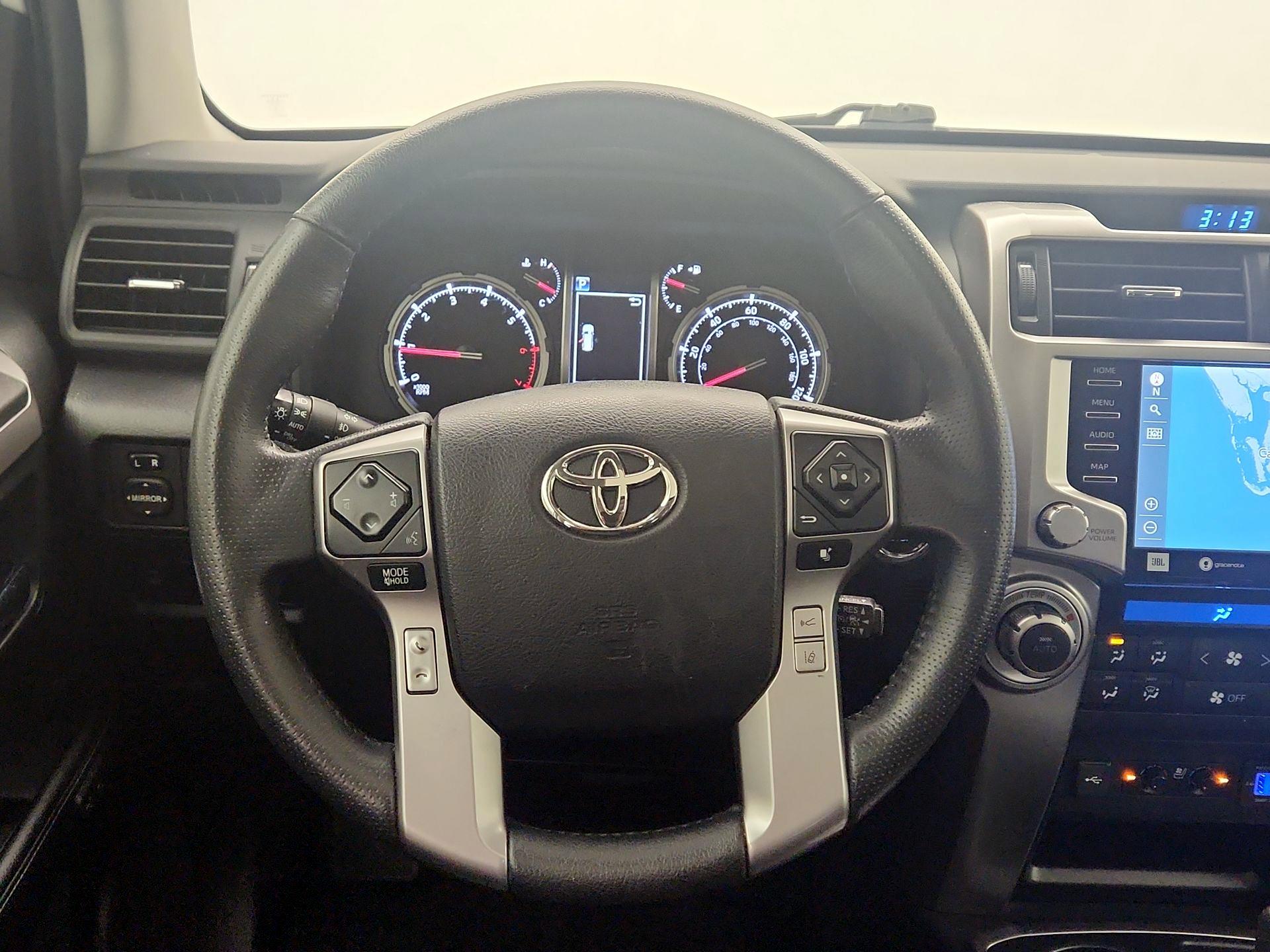 Thumbnail: 2021 Toyota 4Runner - 10