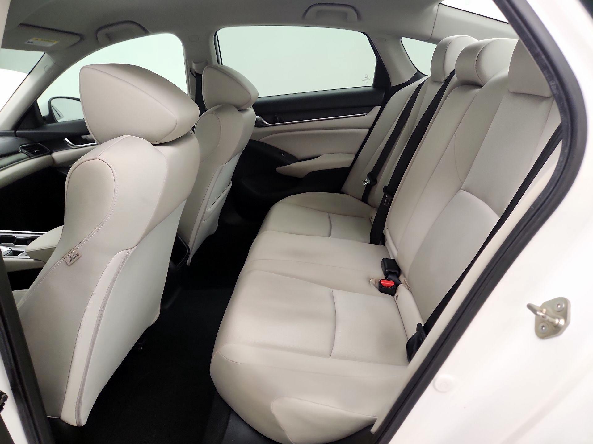 Thumbnail: 2019 Honda Accord - 19