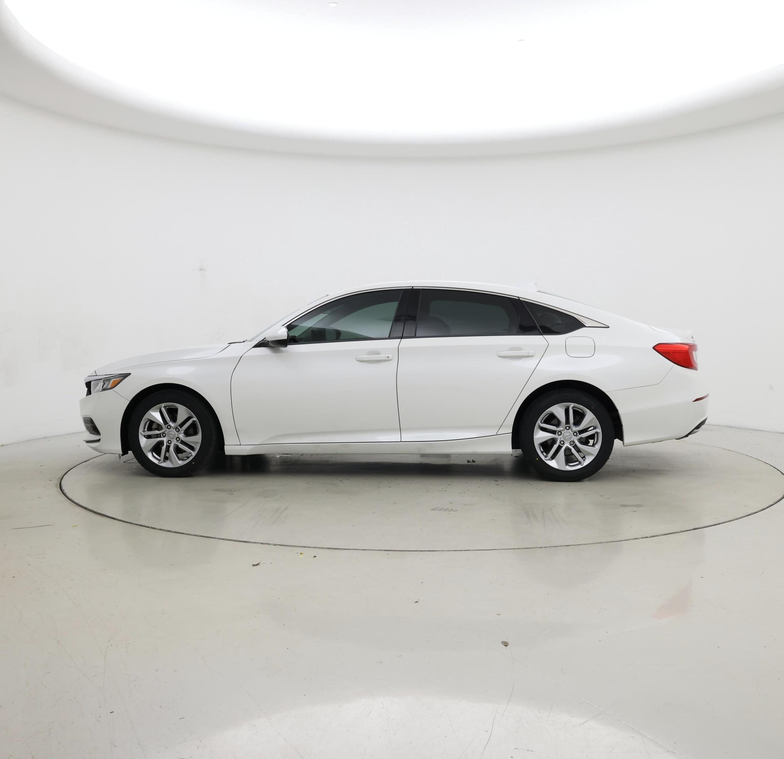 Thumbnail: 2019 Honda Accord - 3