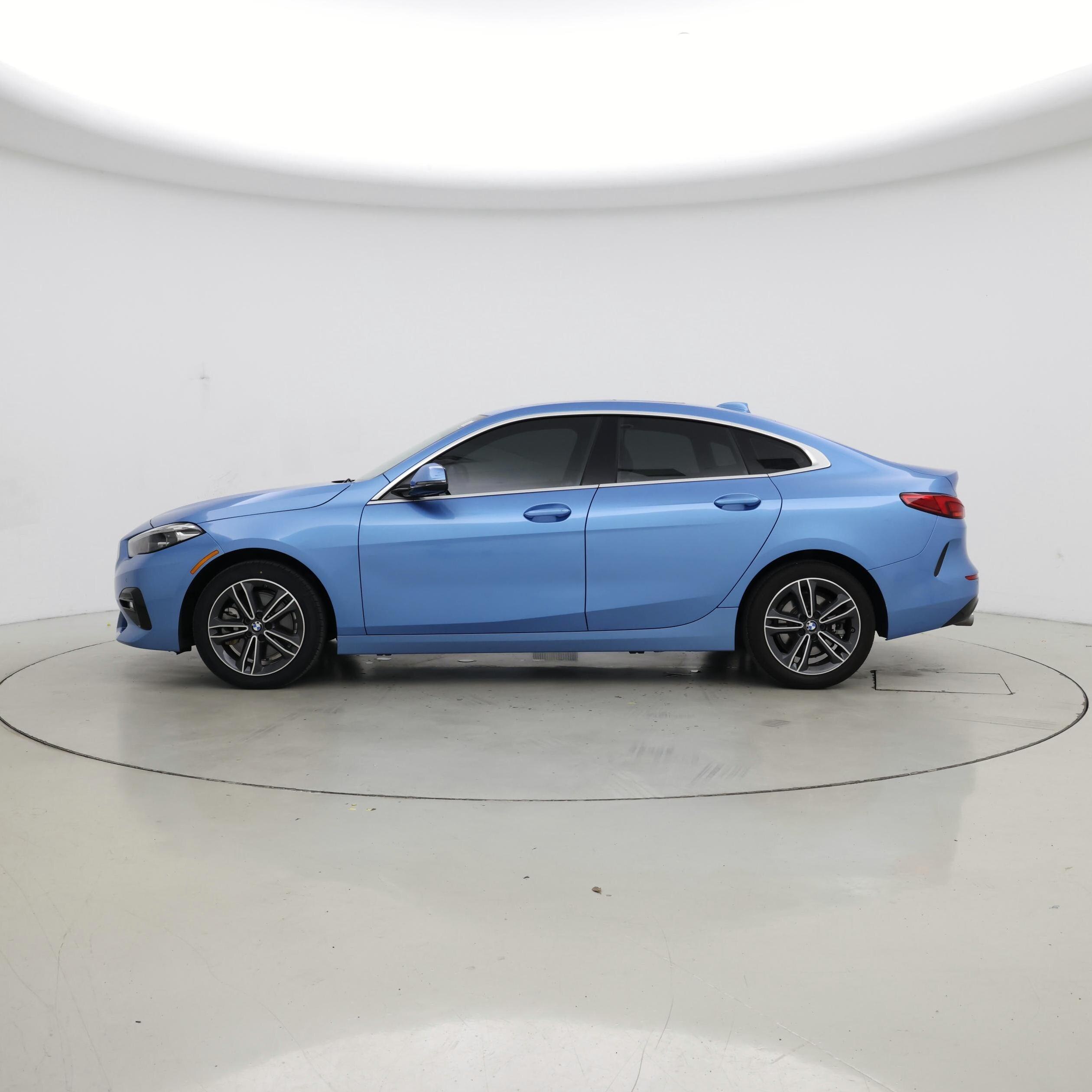 Thumbnail: 2021 BMW 2 Series - 3