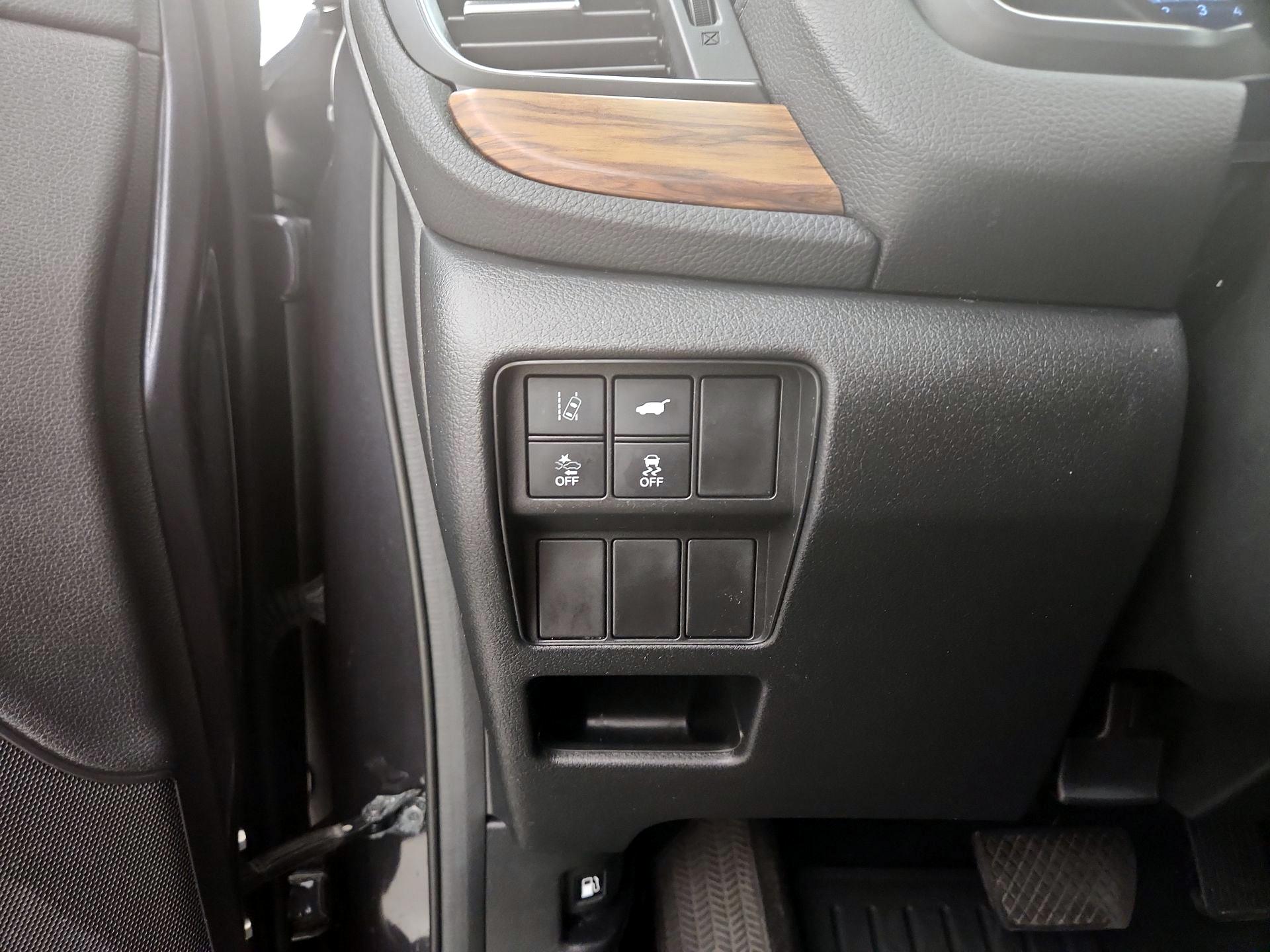 Thumbnail: 2018 Honda CR-V - 13