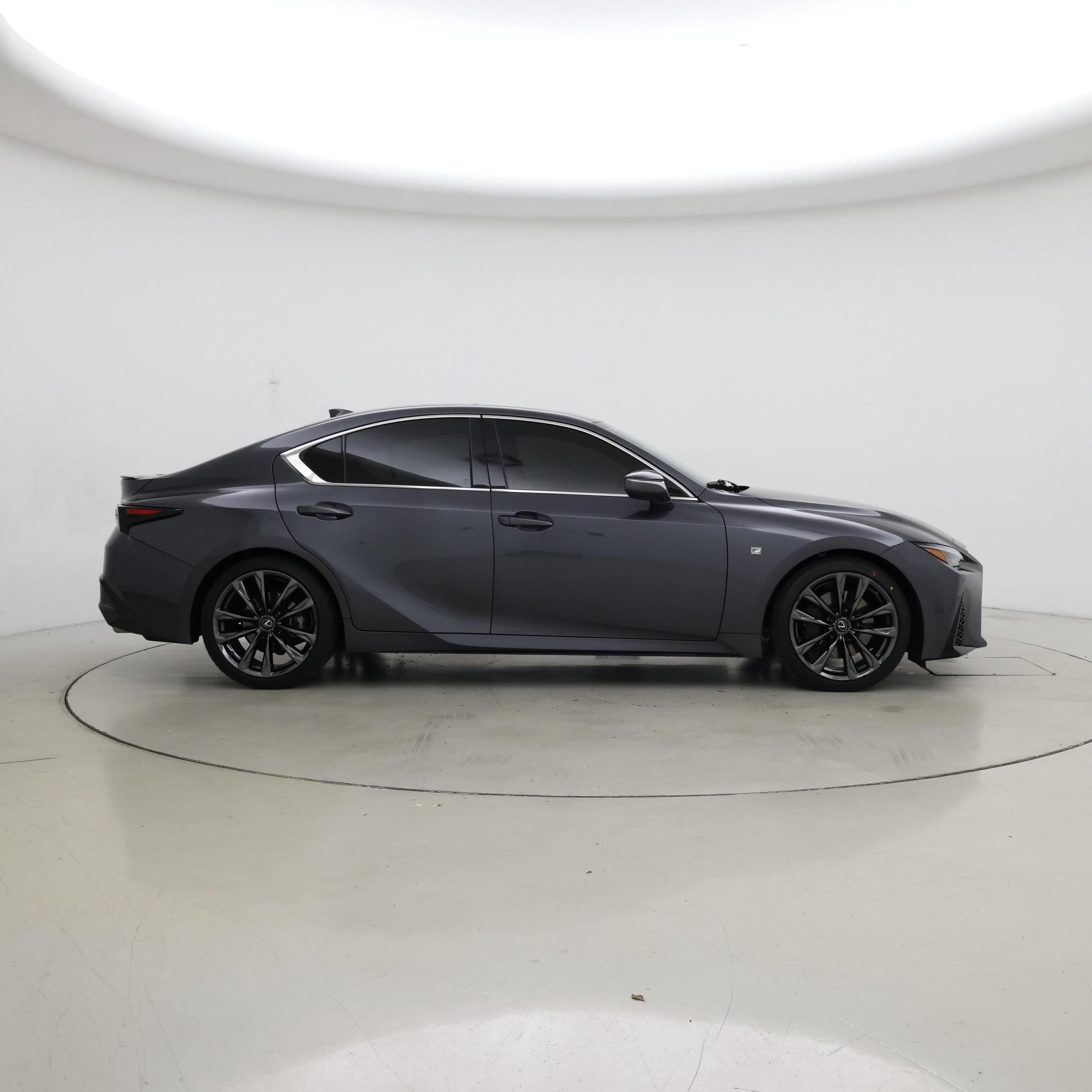 Thumbnail: 2022 Lexus IS - 7