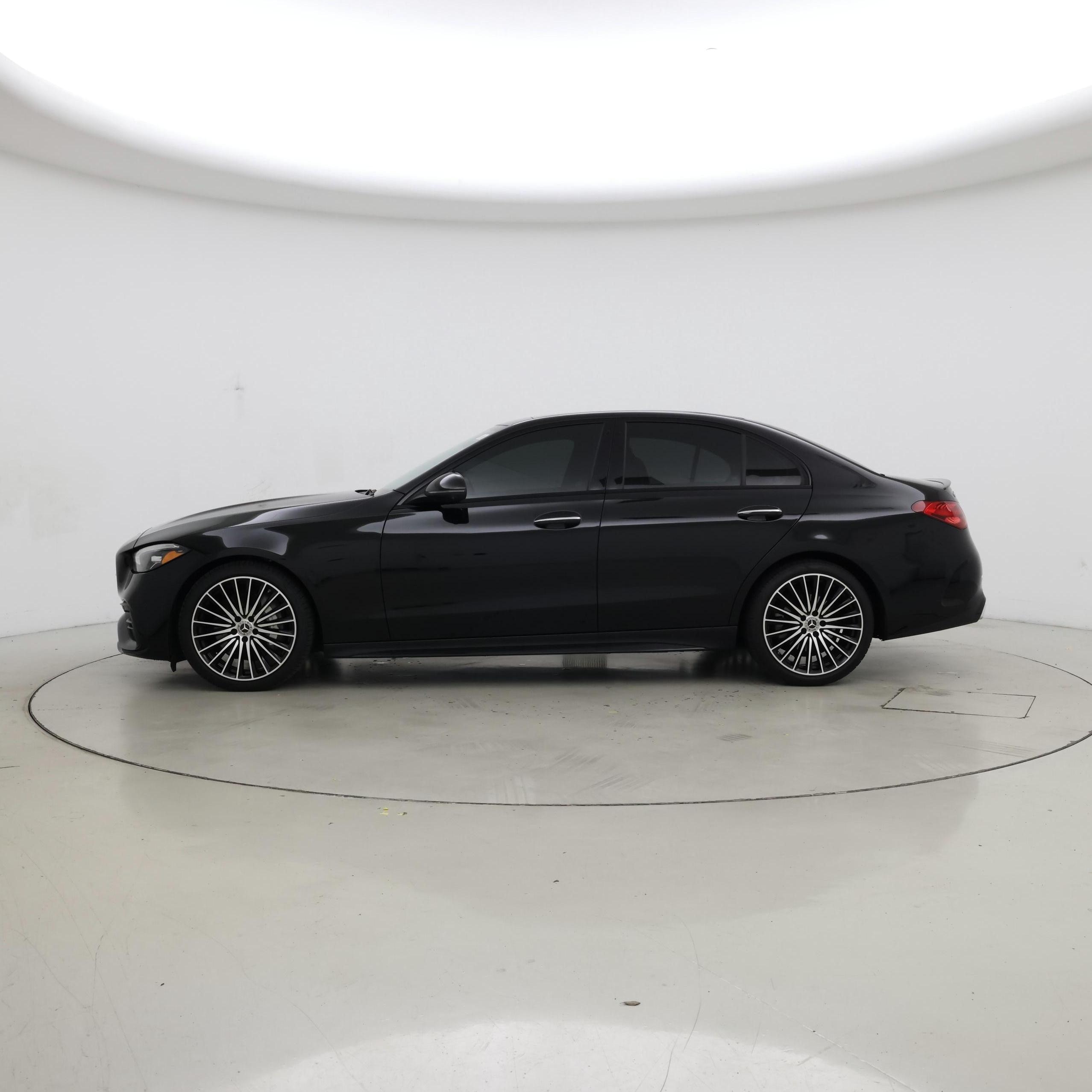 Thumbnail: 2024 Mercedes-Benz C-Class - 3