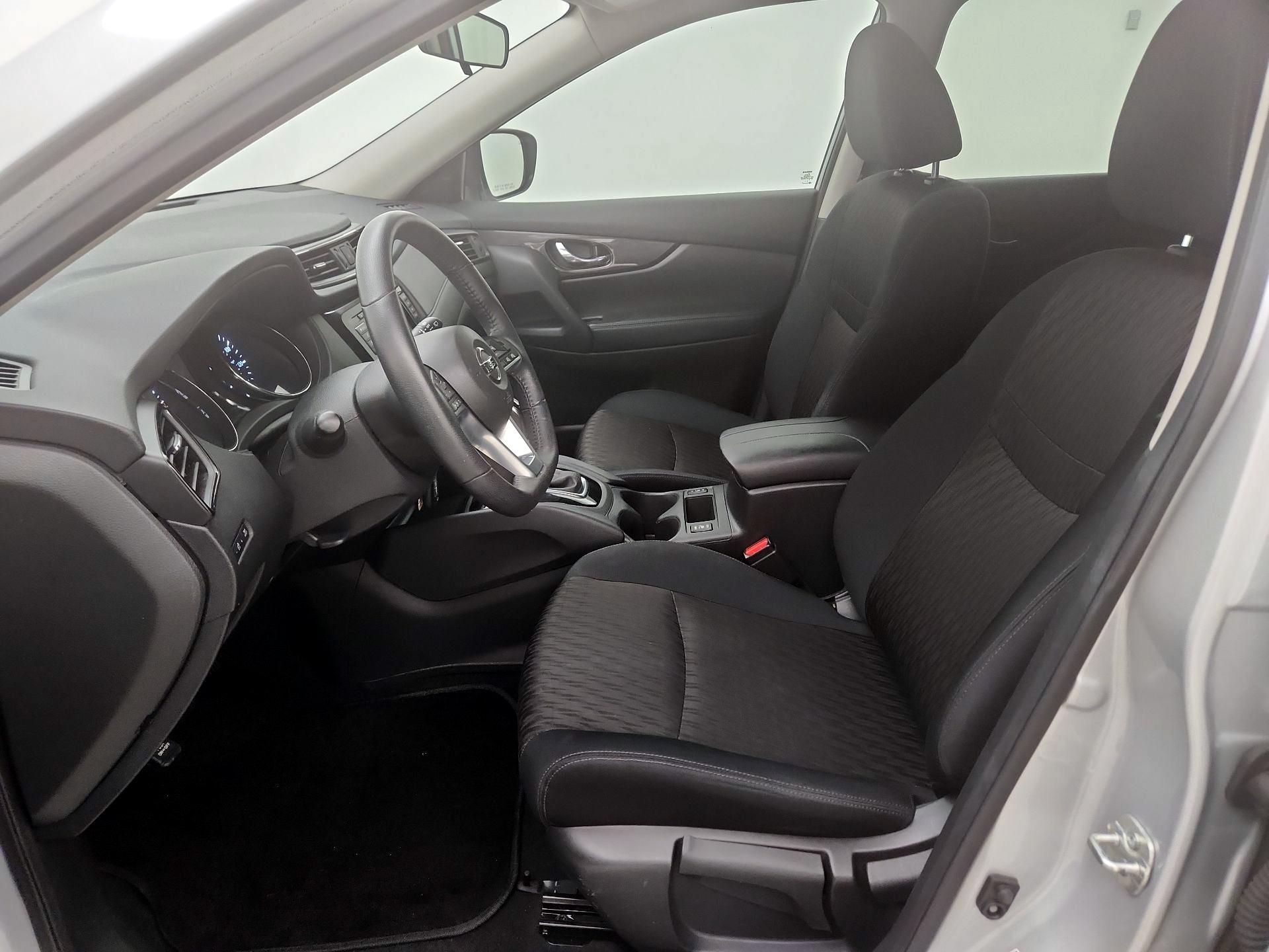Thumbnail: 2019 Nissan Rogue - 11