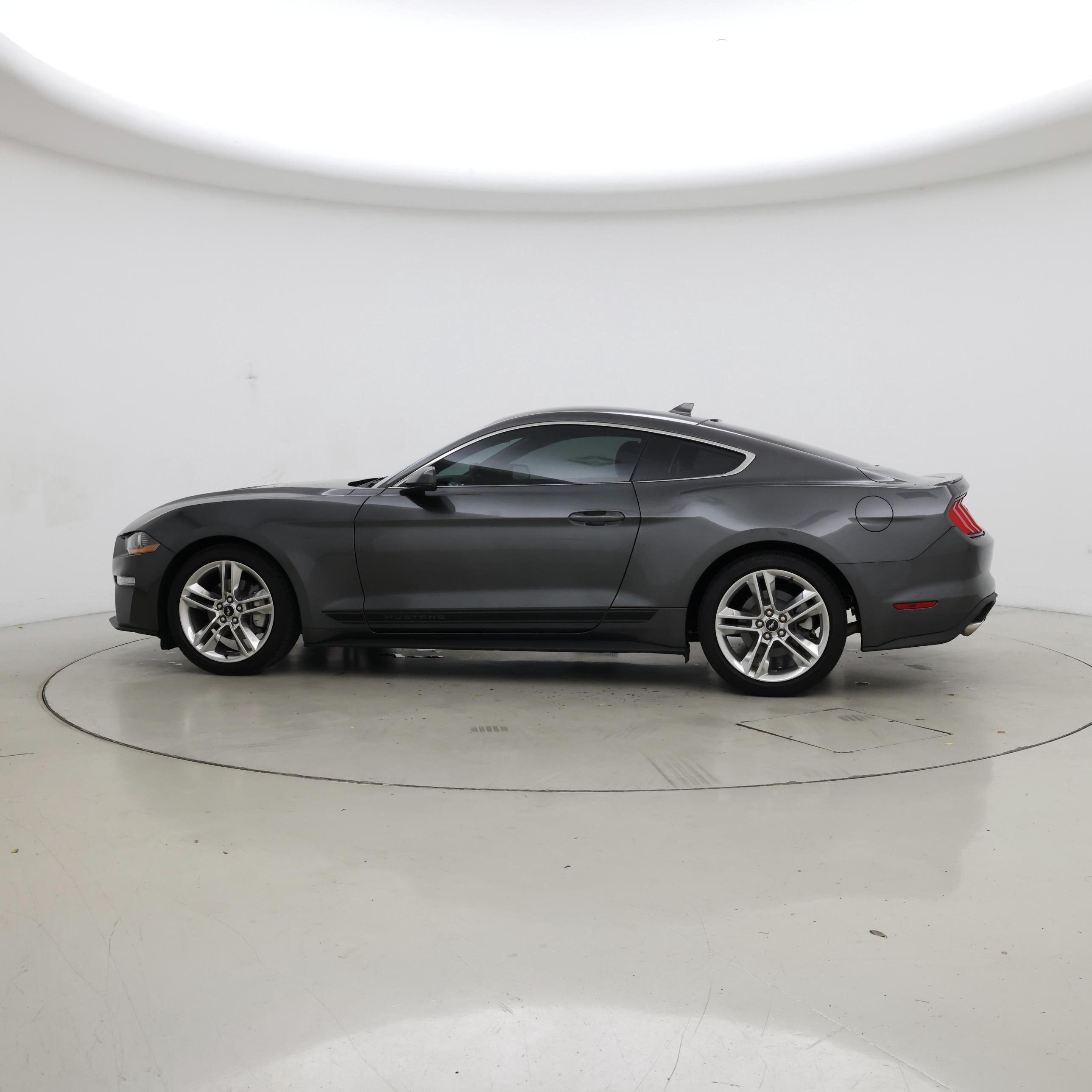 Thumbnail: 2020 Ford Mustang - 3