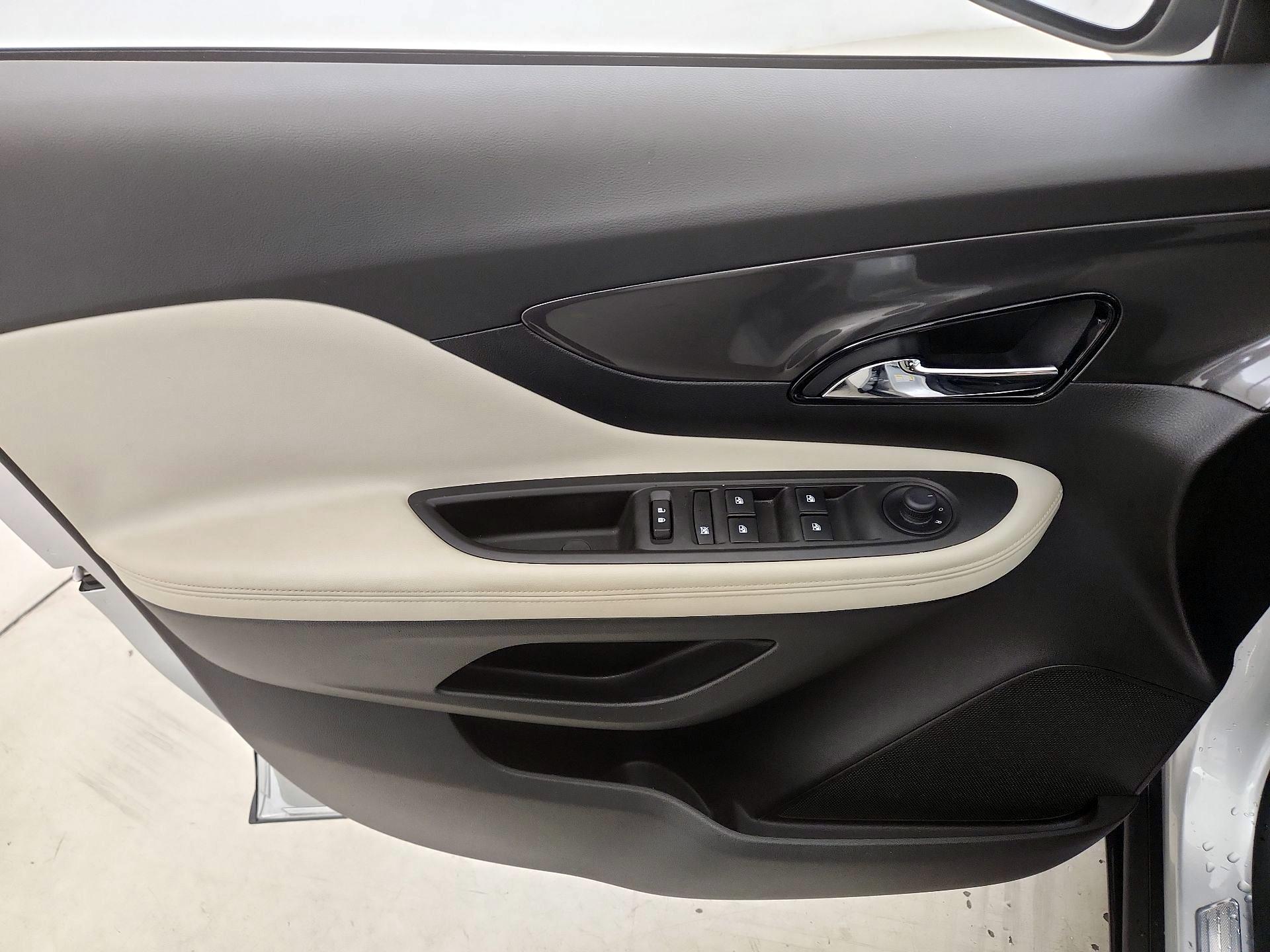 Thumbnail: 2017 Buick Encore - 12