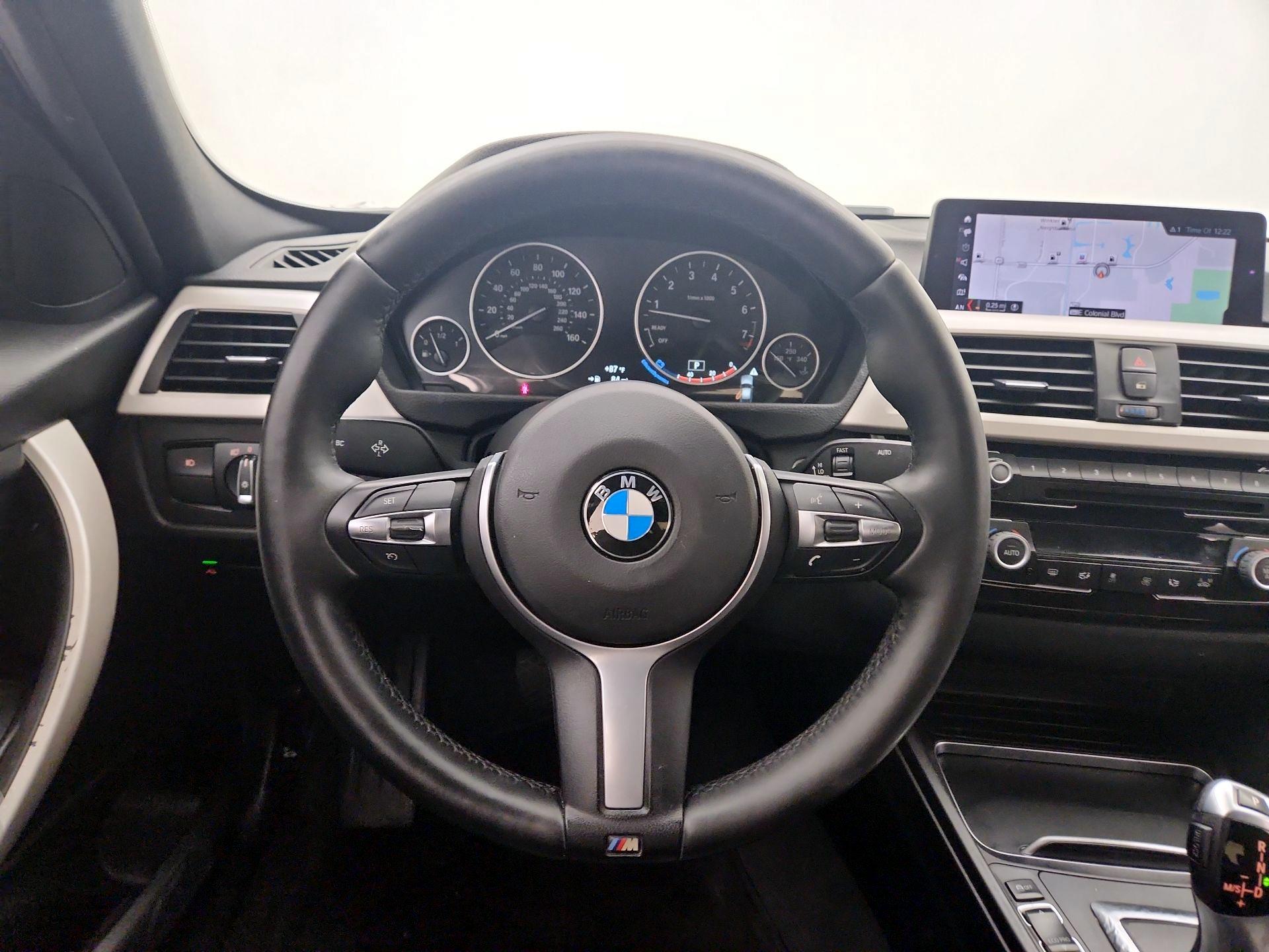 Thumbnail: 2018 BMW 3 Series - 10