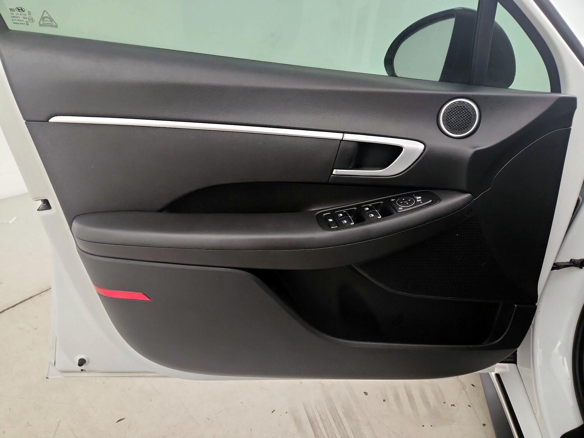 Thumbnail: 2021 Hyundai Sonata - 12