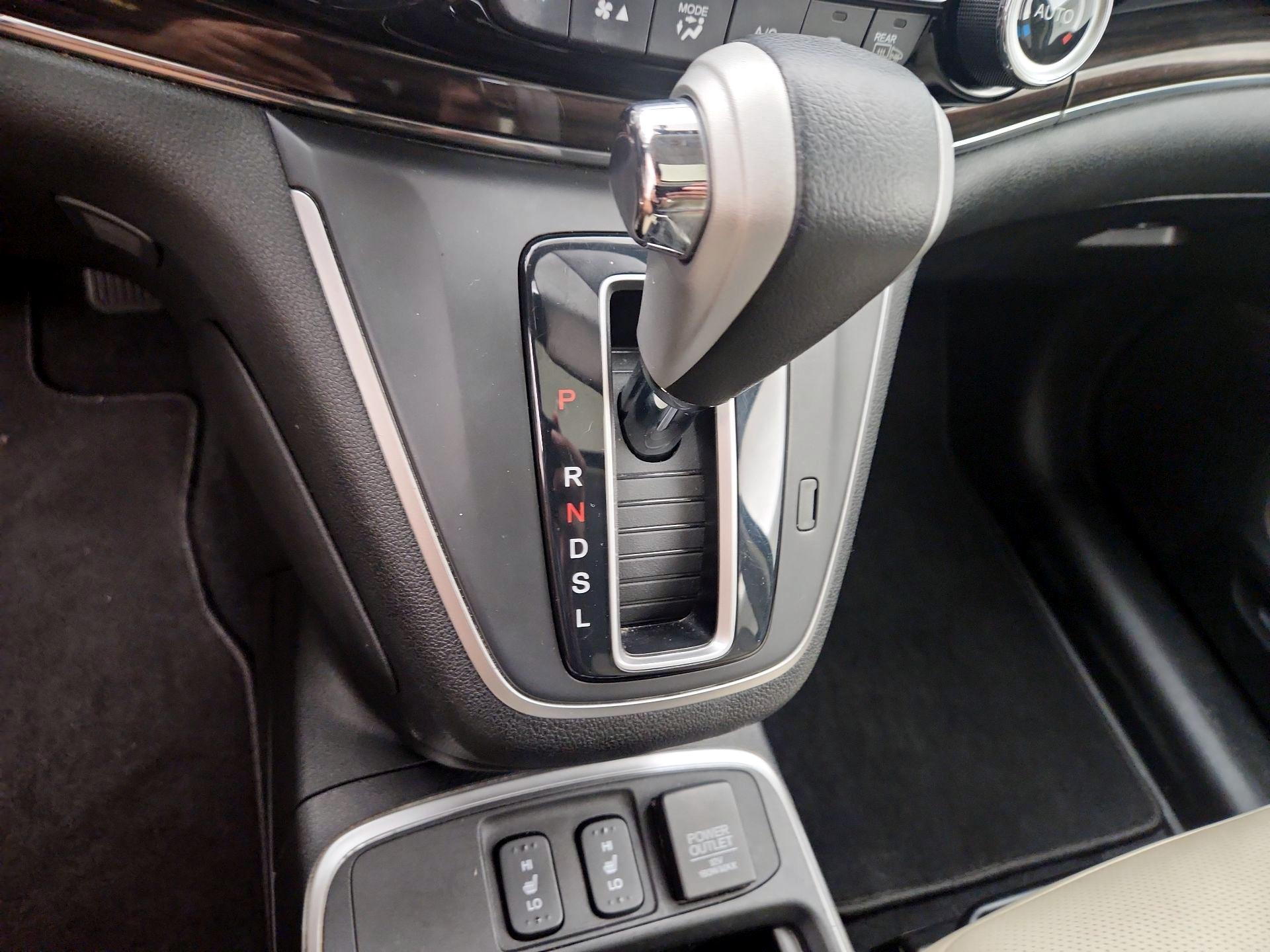 Thumbnail: 2015 Honda CR-V - 17