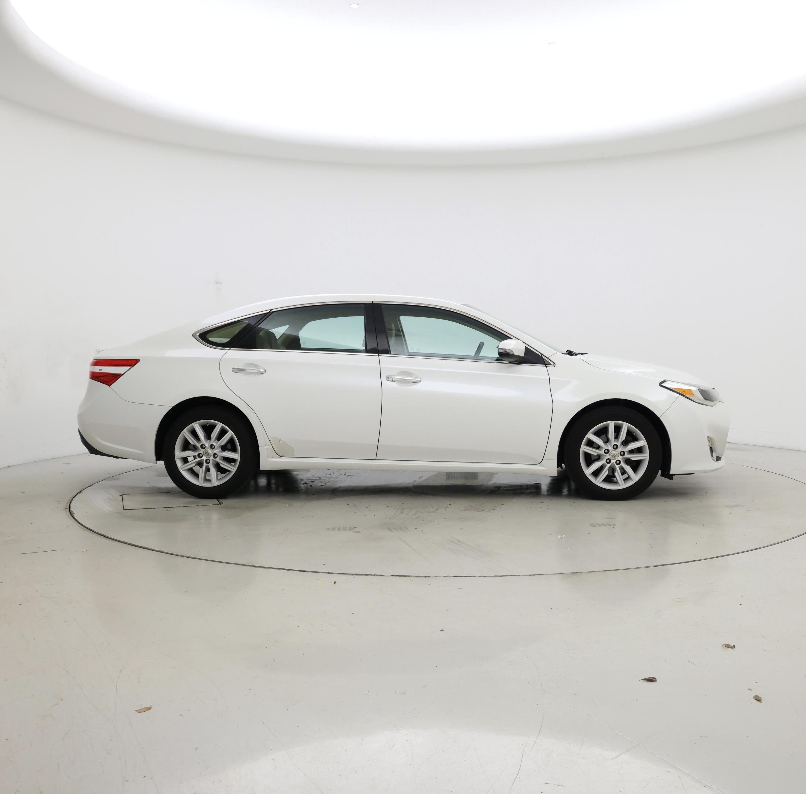Thumbnail: 2014 Toyota Avalon - 7