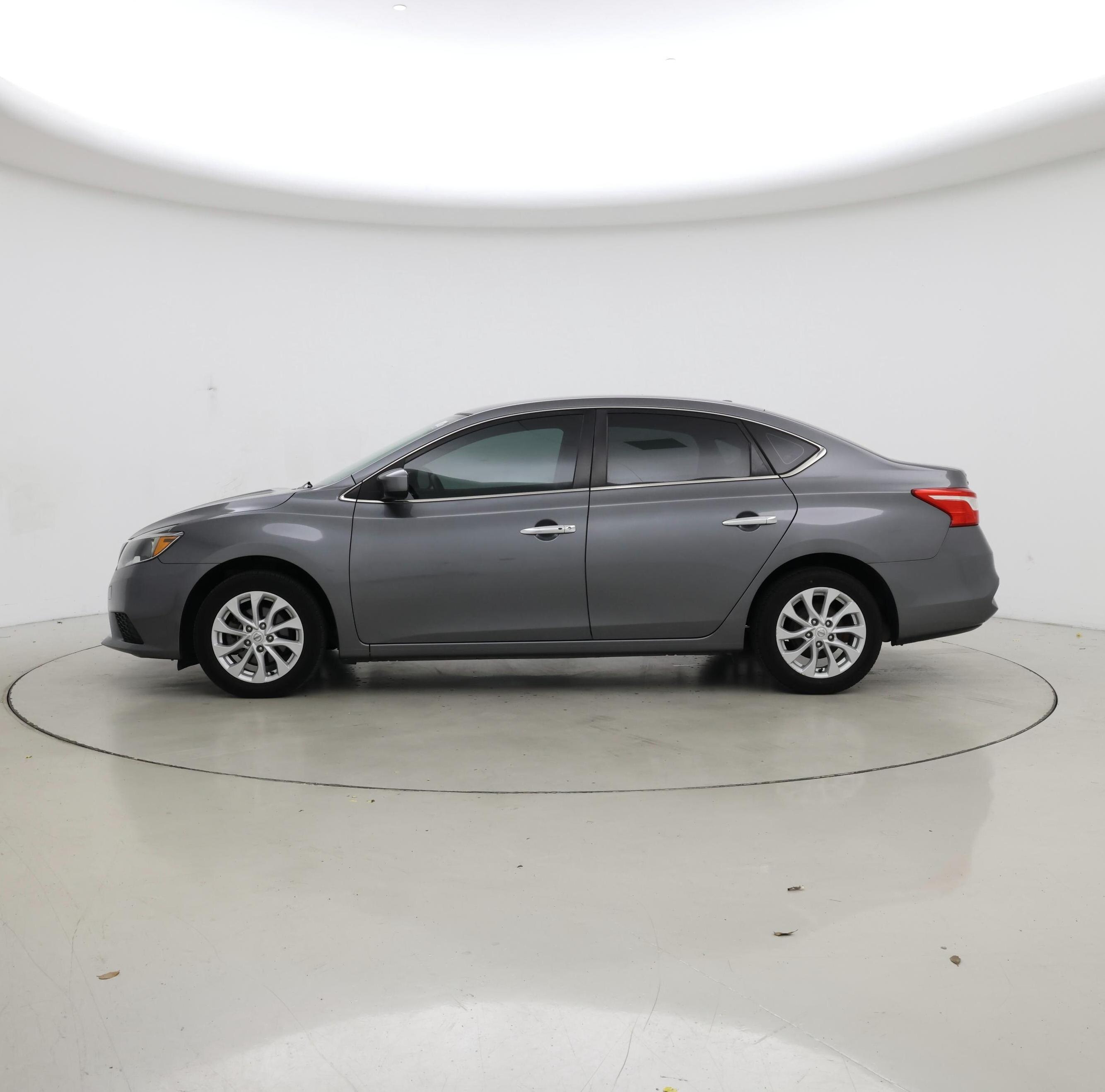 Thumbnail: 2019 Nissan Sentra - 3