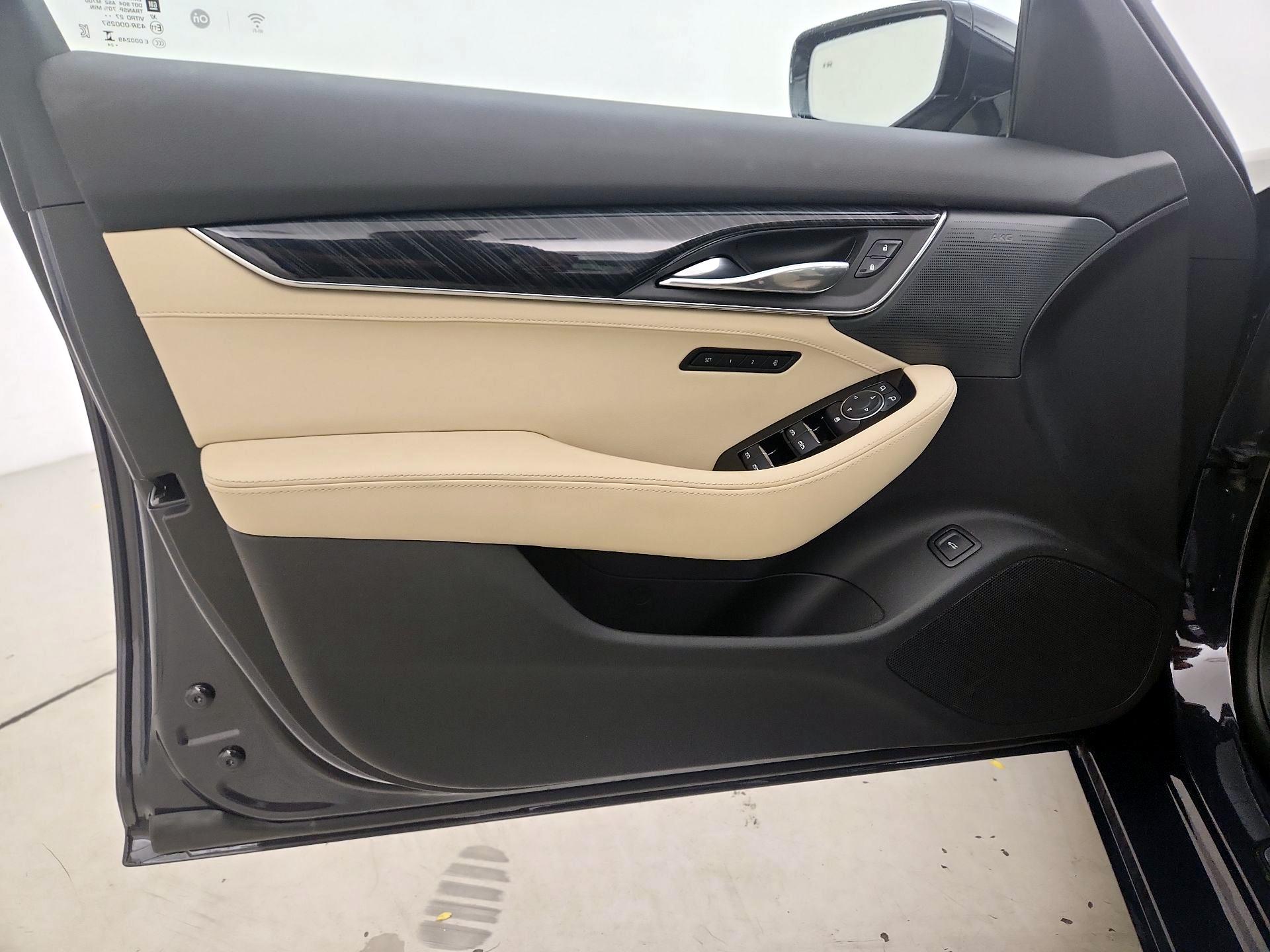 Thumbnail: 2025 Cadillac CT5 - 12