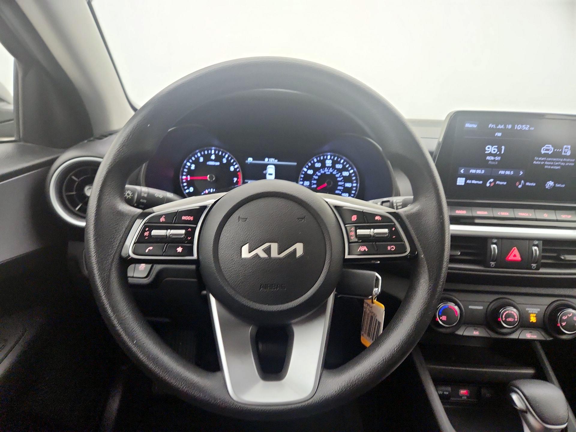 Thumbnail: 2024 Kia Forte - 10
