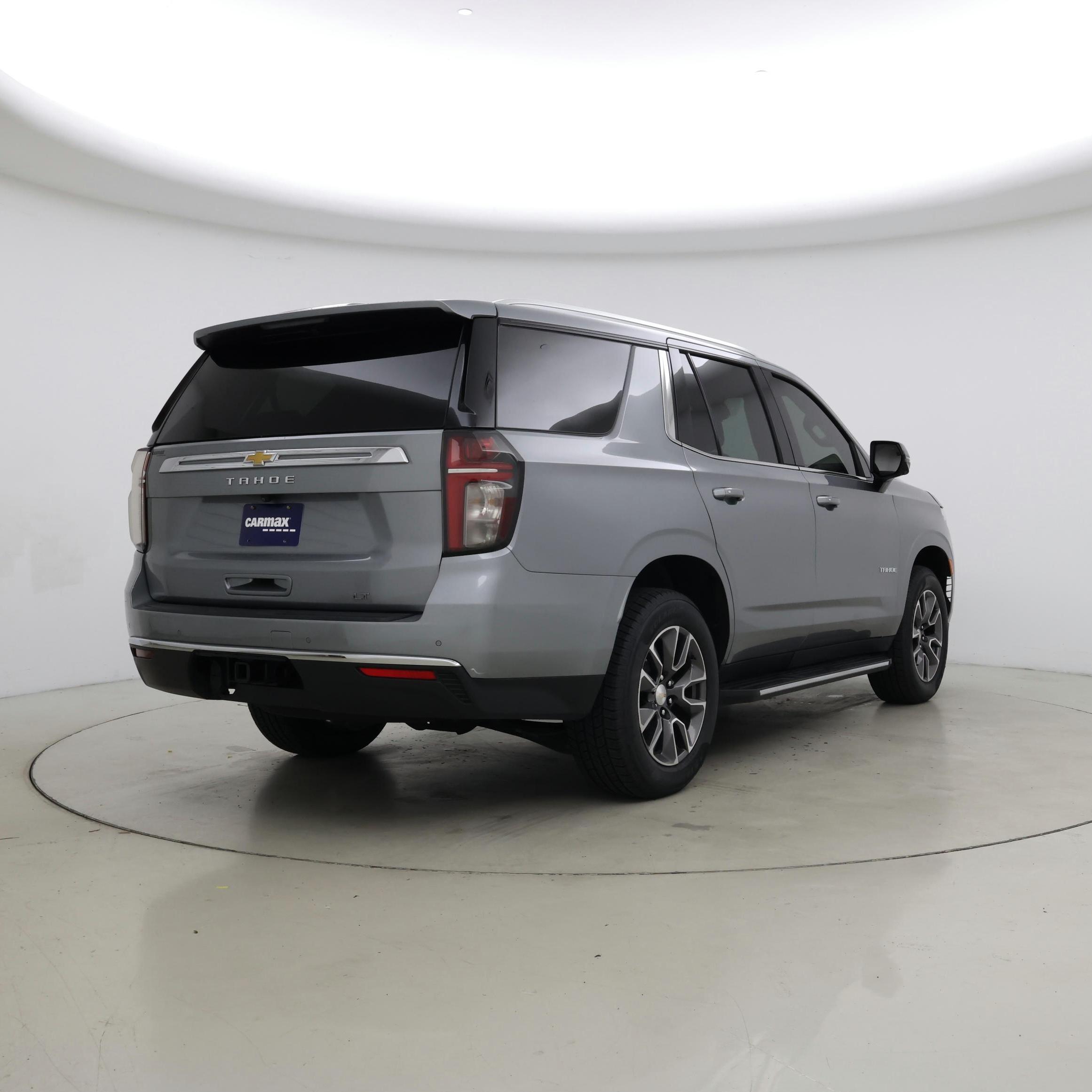 Thumbnail: 2023 Chevrolet Tahoe - 8
