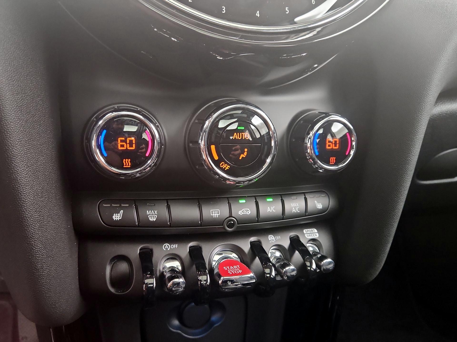 Thumbnail: 2024 MINI Cooper Hardtop - 17