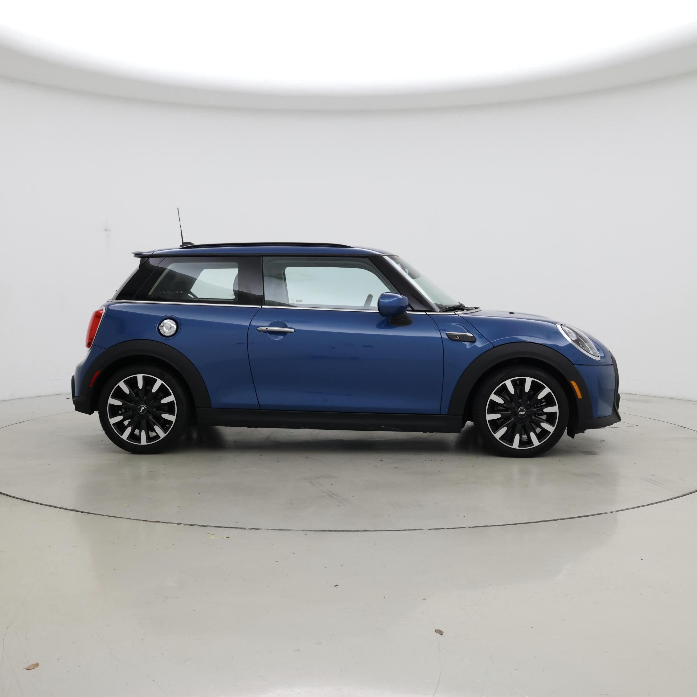 Thumbnail: 2024 MINI Cooper Hardtop - 7