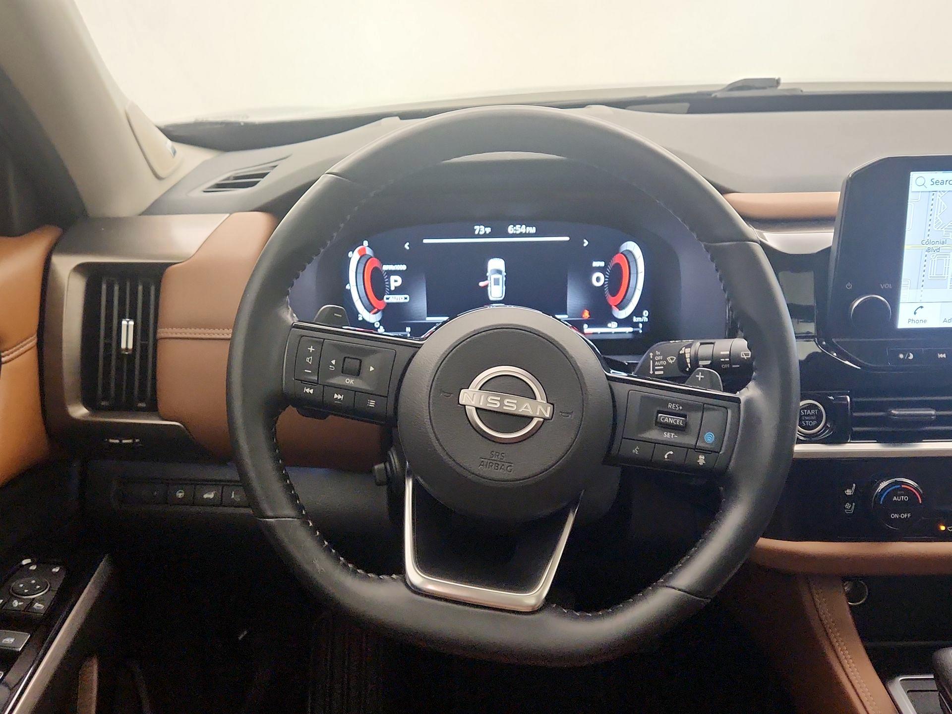 Thumbnail: 2023 Nissan Pathfinder - 10