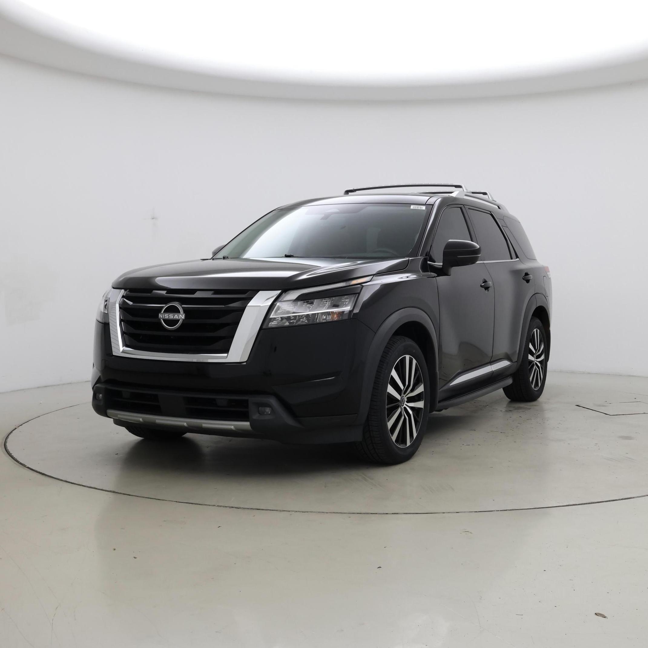 Thumbnail: 2023 Nissan Pathfinder - 4