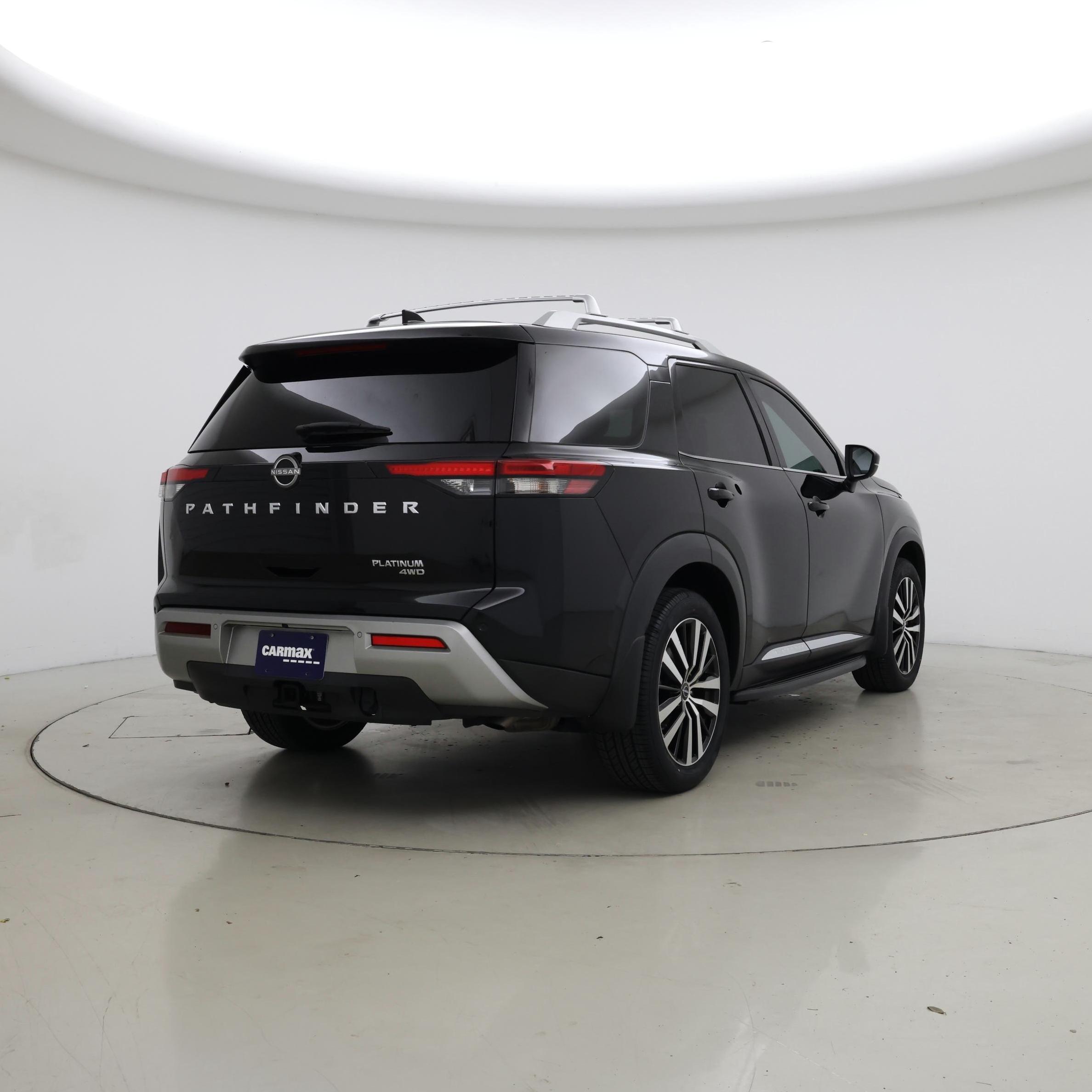 Thumbnail: 2023 Nissan Pathfinder - 8