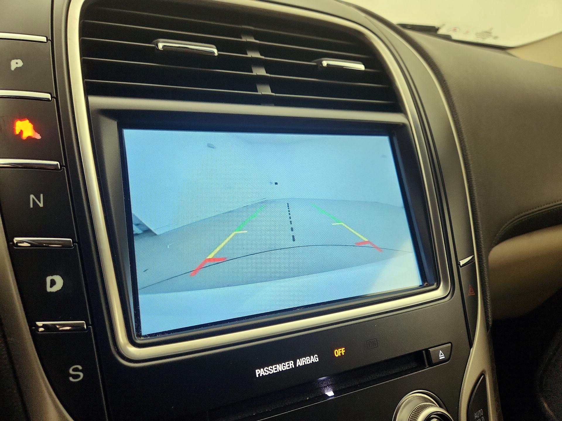 Thumbnail: 2016 Lincoln MKX - 15