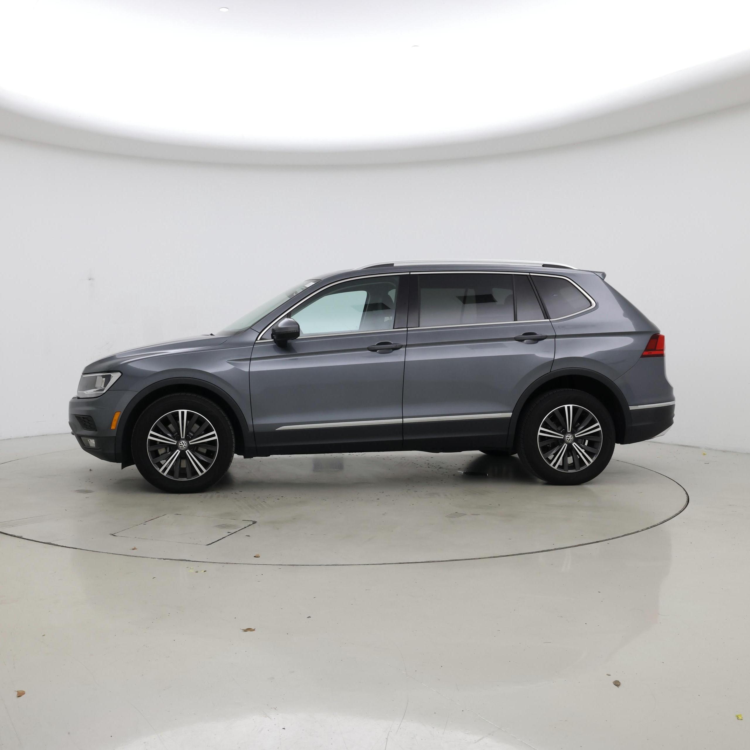 Thumbnail: 2018 Volkswagen Tiguan - 3