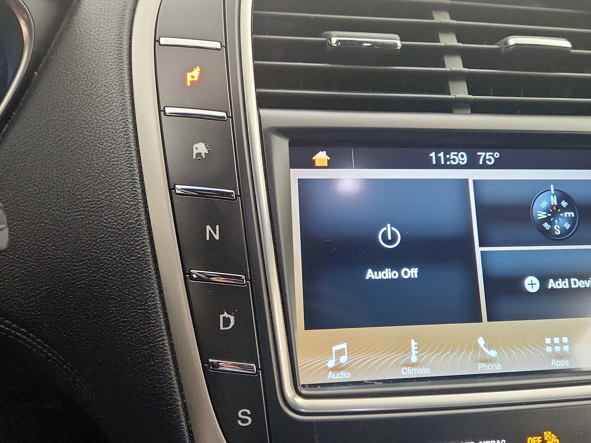 Thumbnail: 2018 Lincoln MKX - 17