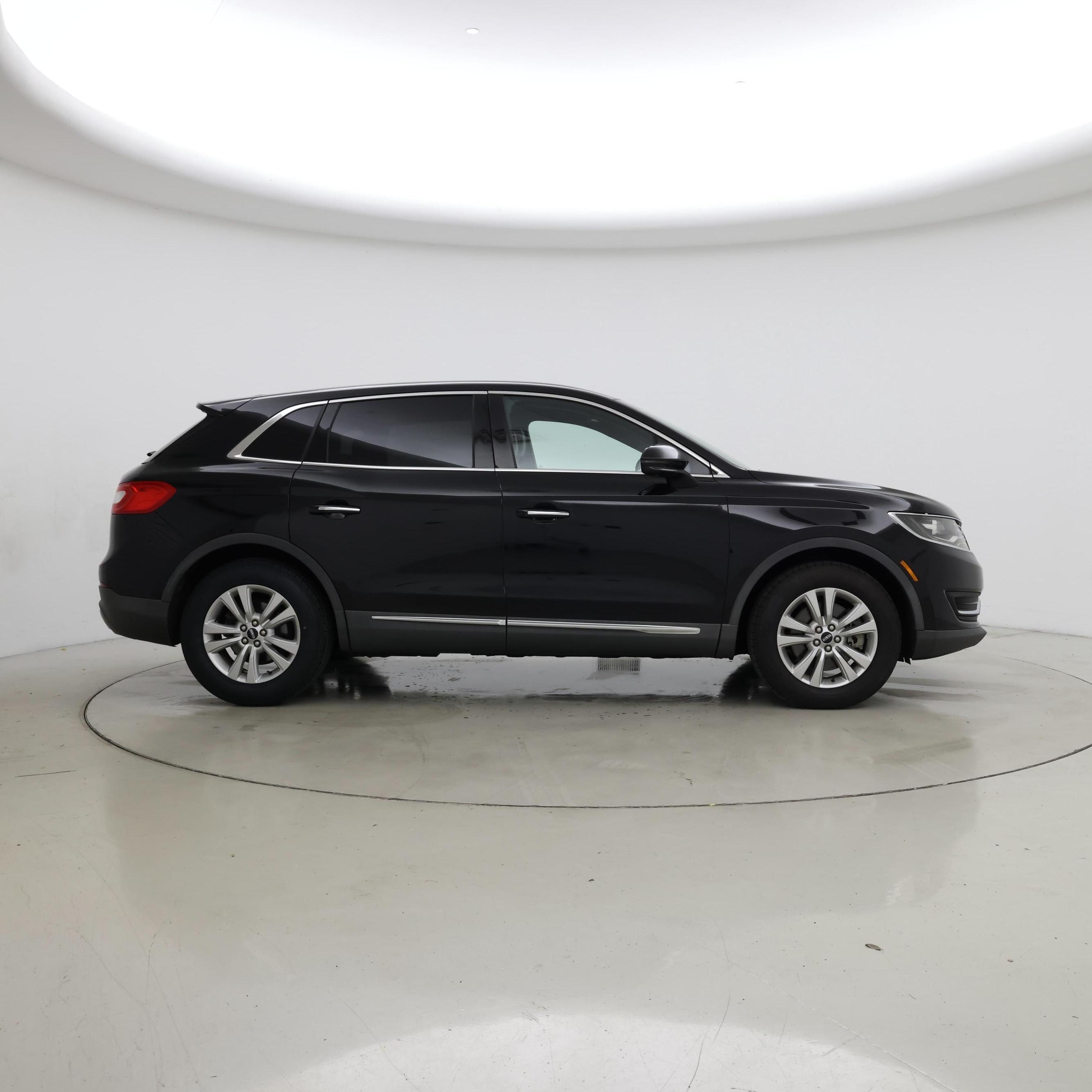 Thumbnail: 2018 Lincoln MKX - 7