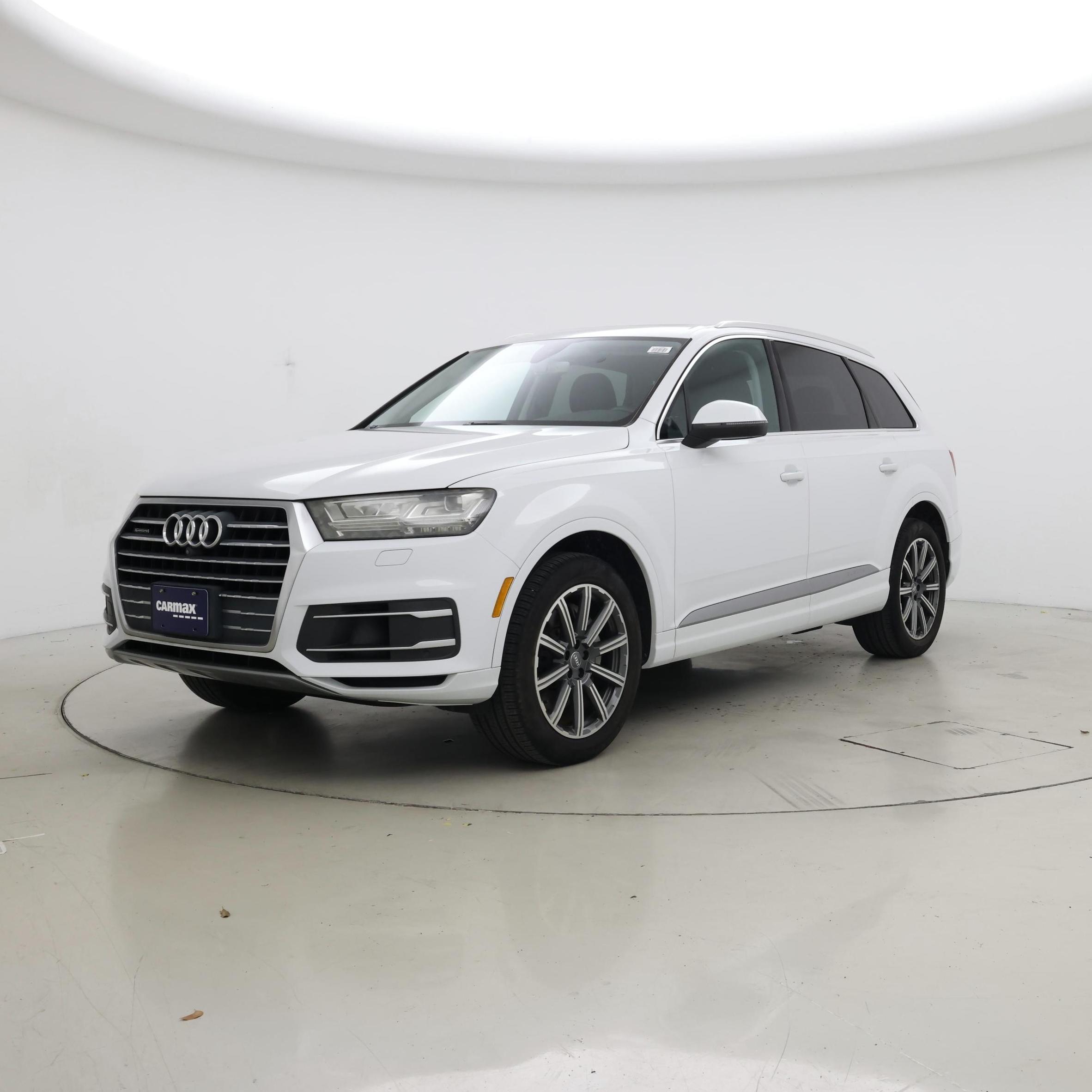 Thumbnail: 2017 Audi Q7 - 4