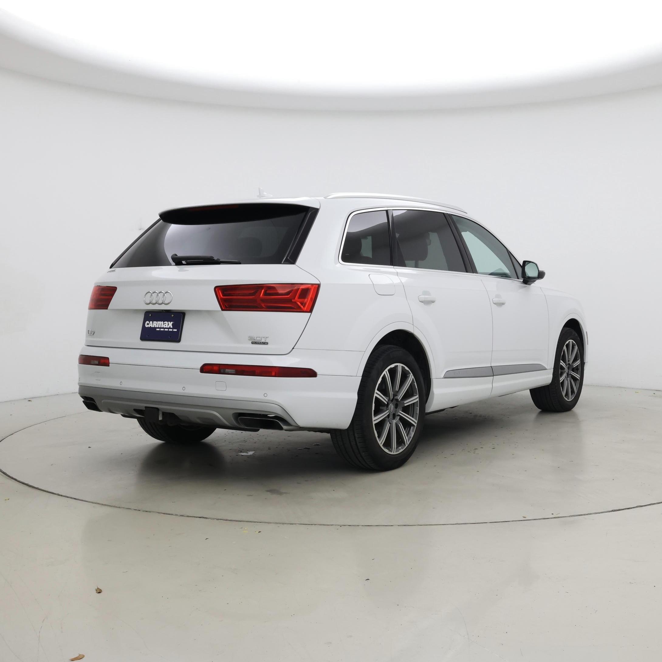Thumbnail: 2017 Audi Q7 - 8