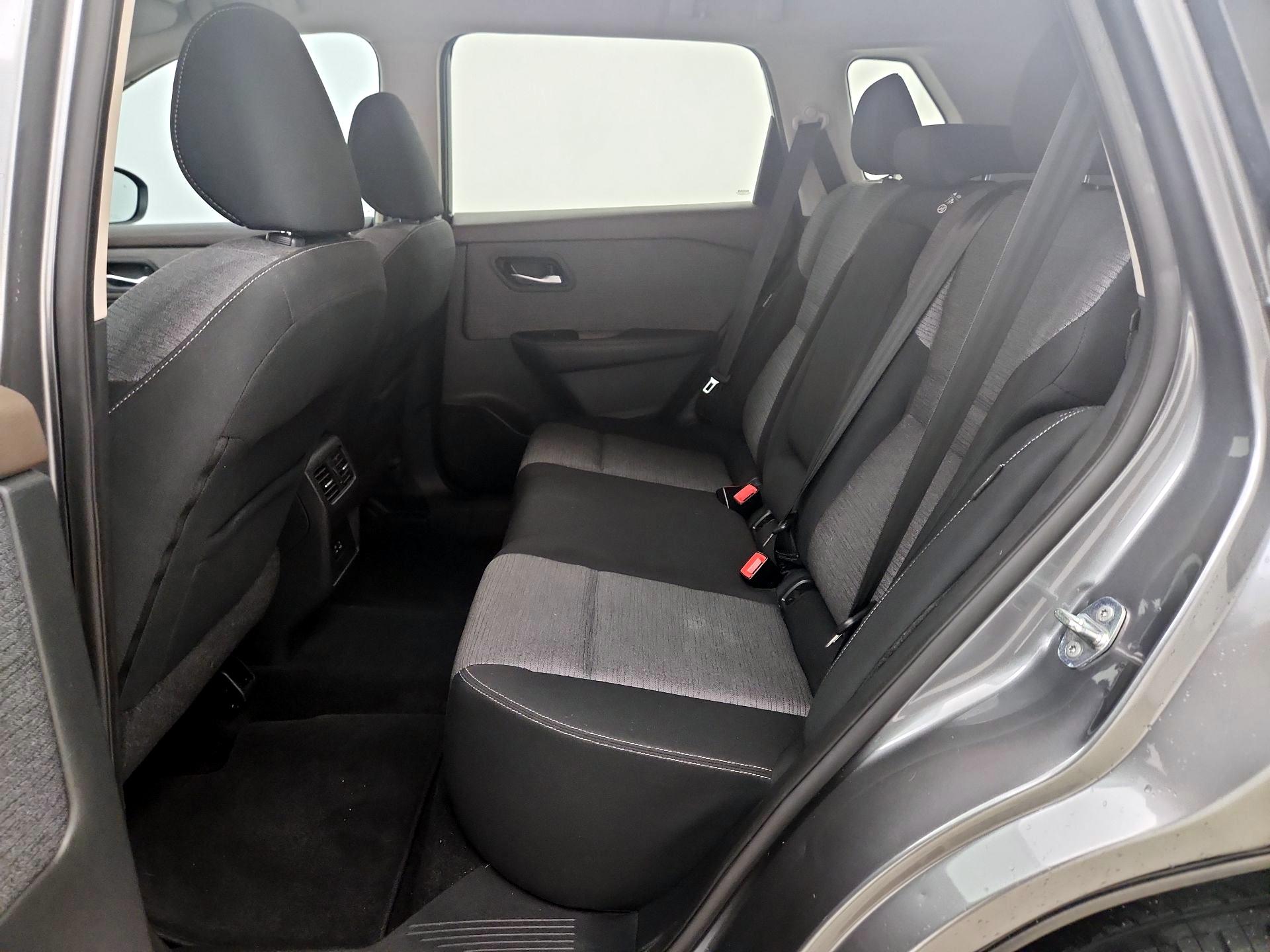 Thumbnail: 2021 Nissan Rogue - 19