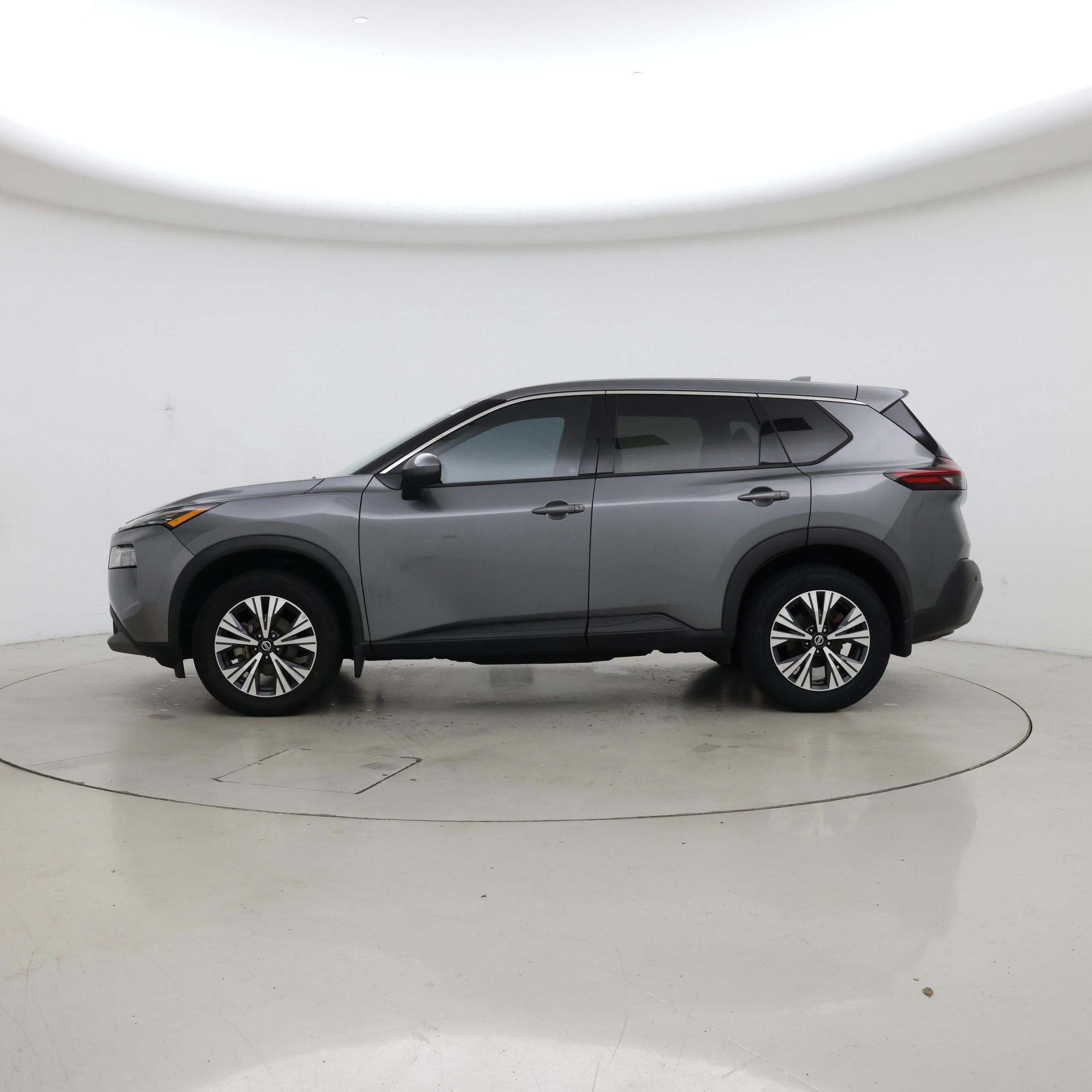 Thumbnail: 2021 Nissan Rogue - 3