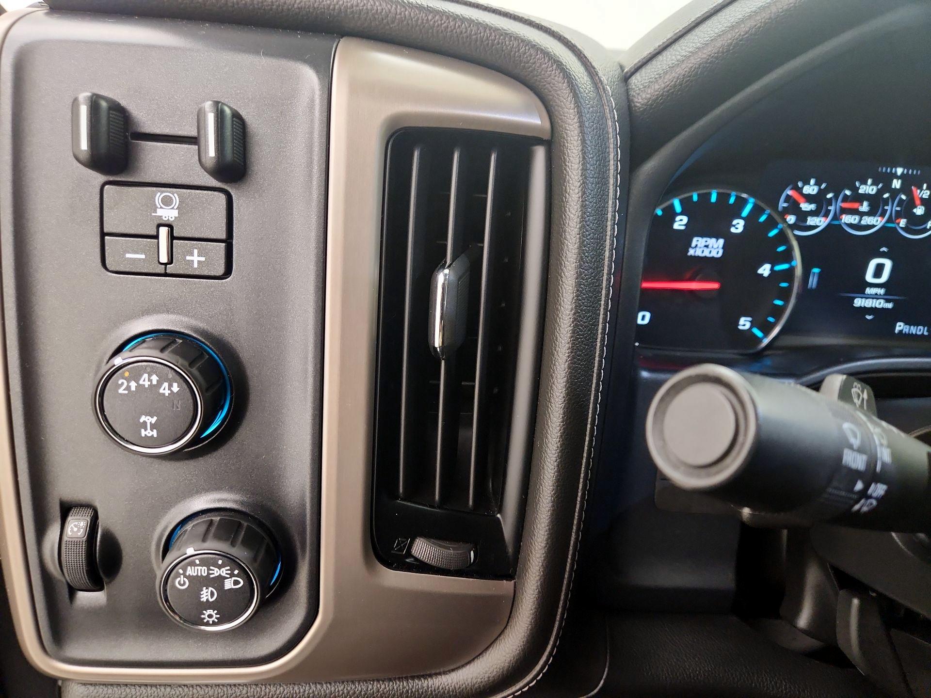 Thumbnail: 2019 GMC Sierra 2500 - 13